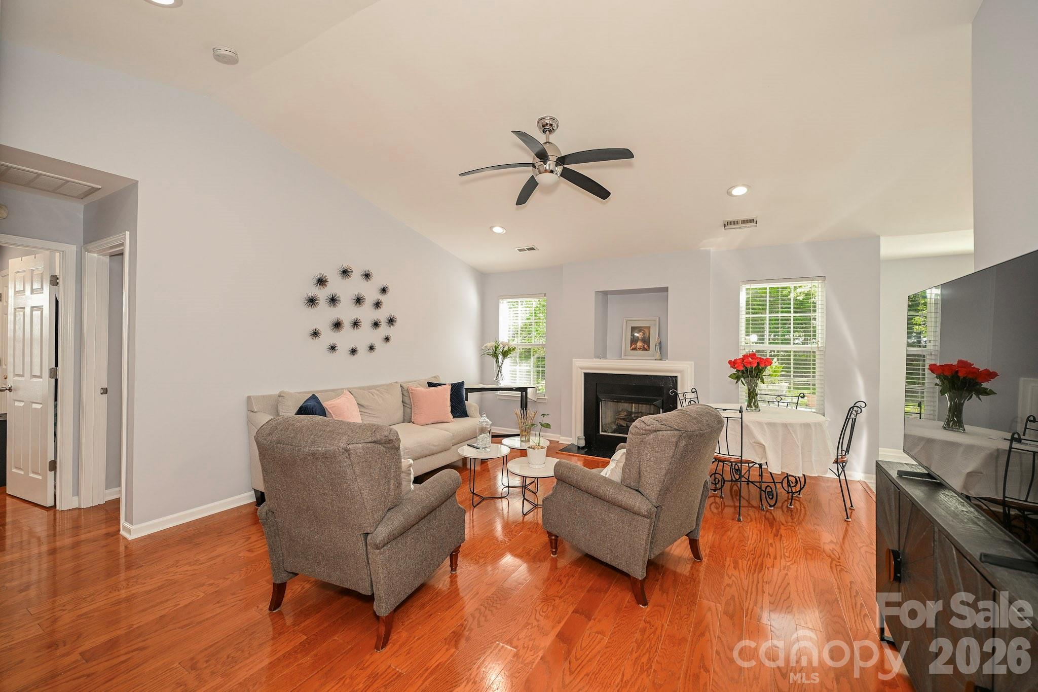 12728 Planters Row Drive — Charlotte