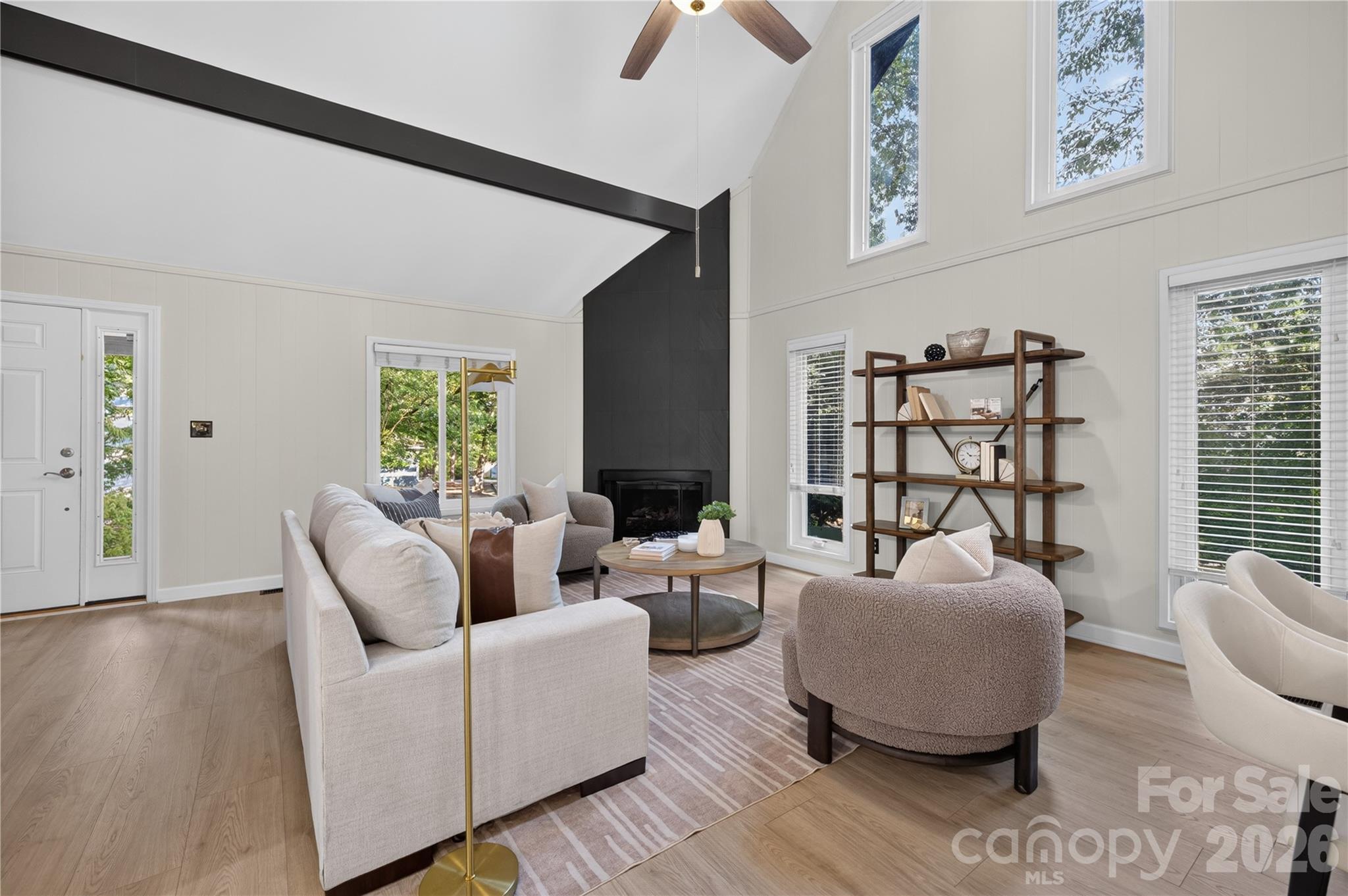 1068 Gauguin Lane — Tega Cay