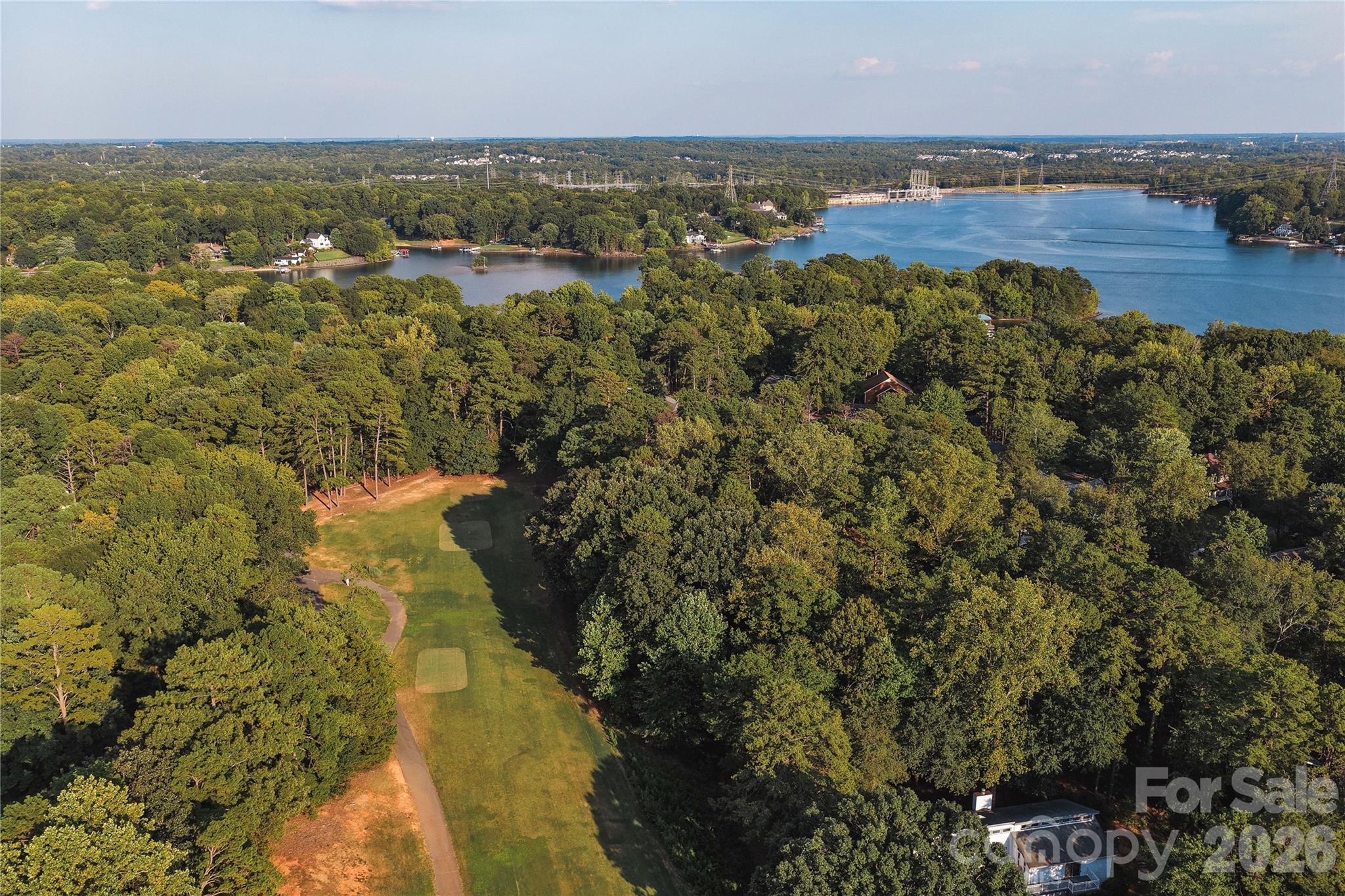 1068 Gauguin Lane — Tega Cay