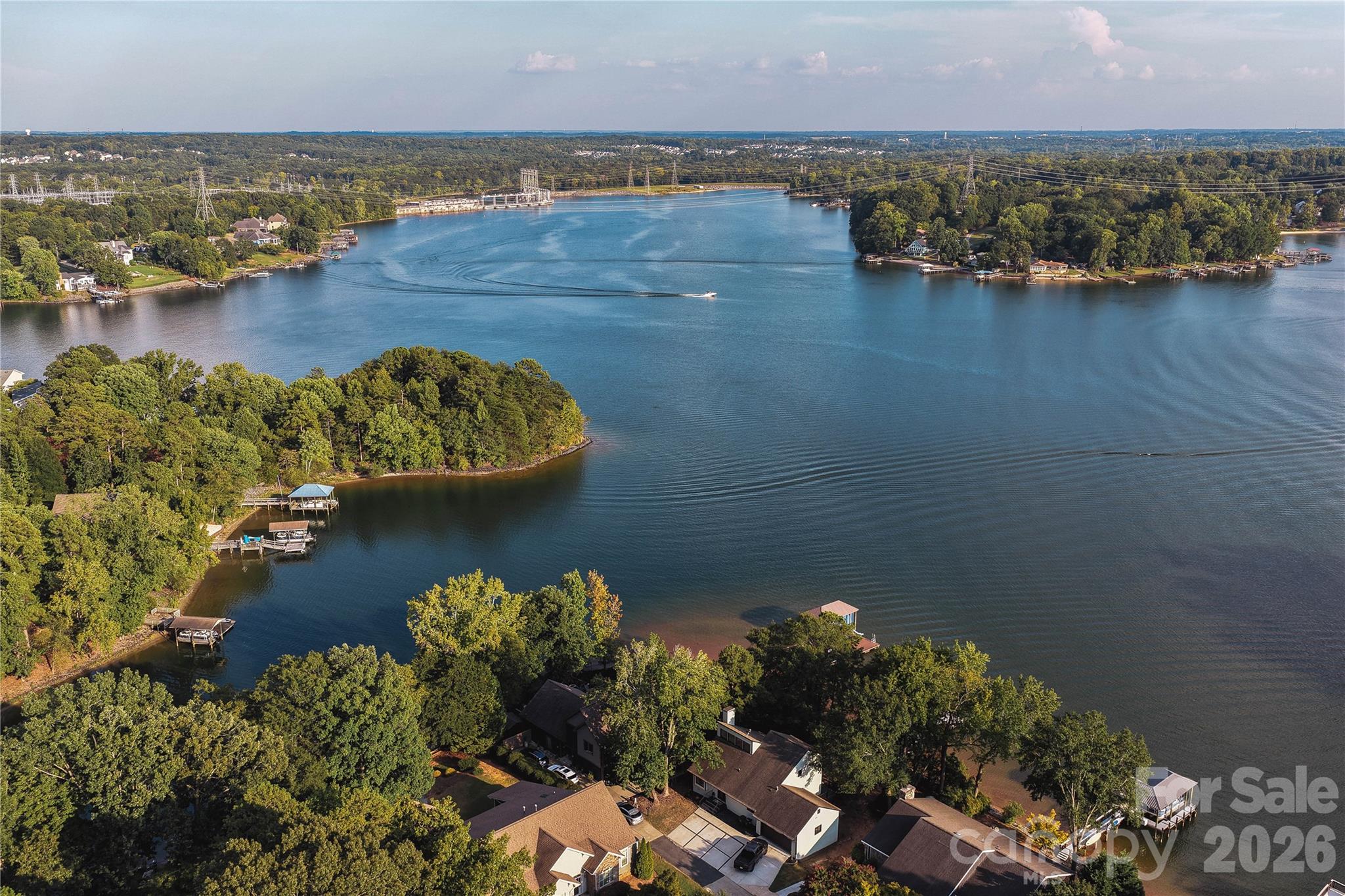 1068 Gauguin Lane — Tega Cay