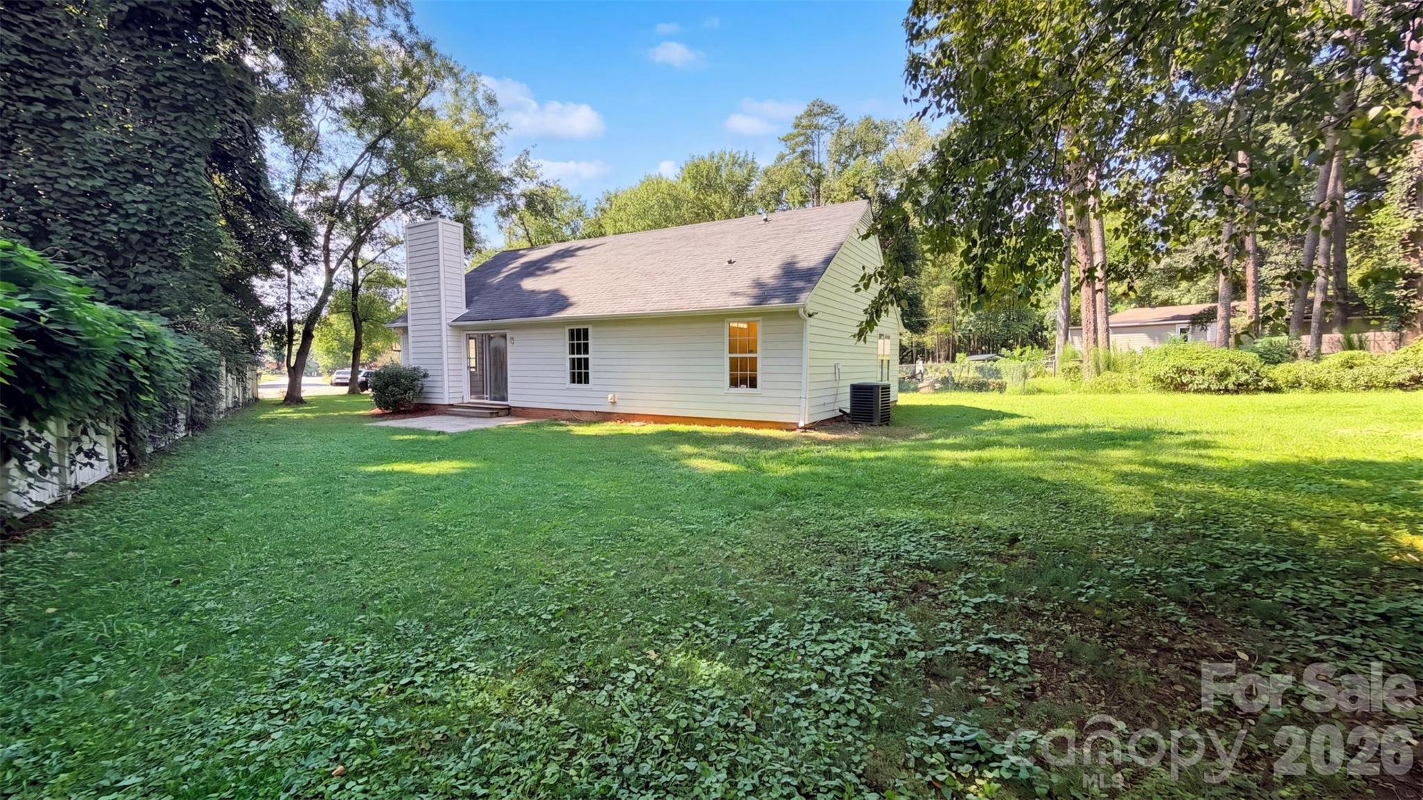 6223 Sunbridge Court — Charlotte