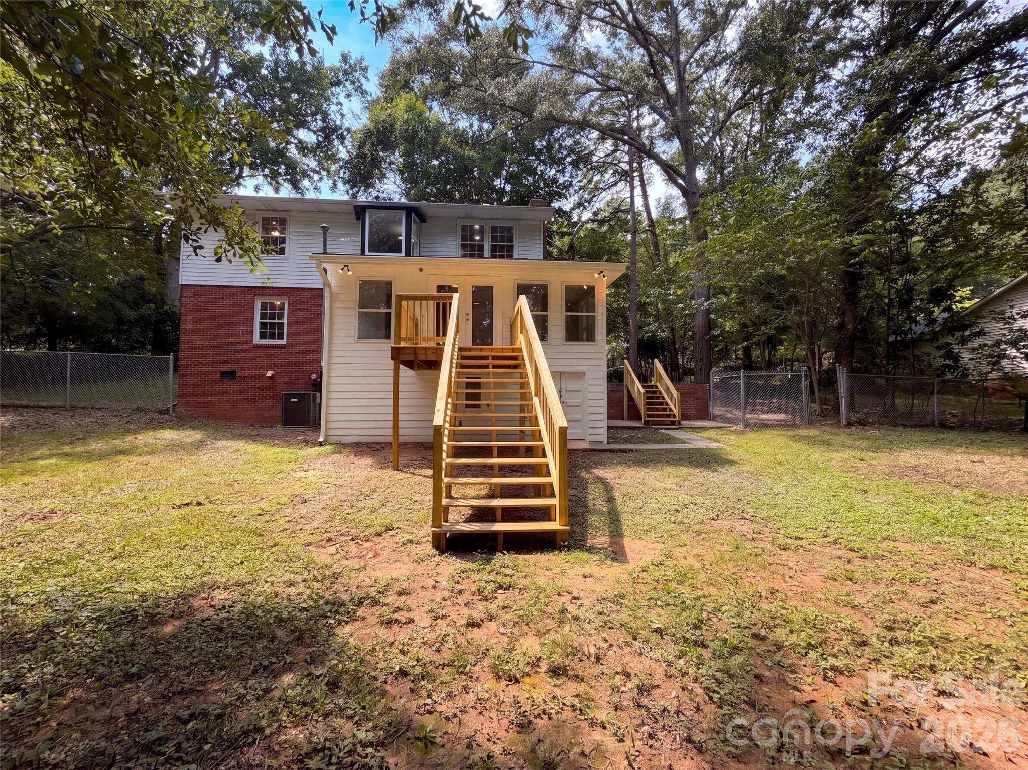 115 Redcoat Drive — Fort Mill