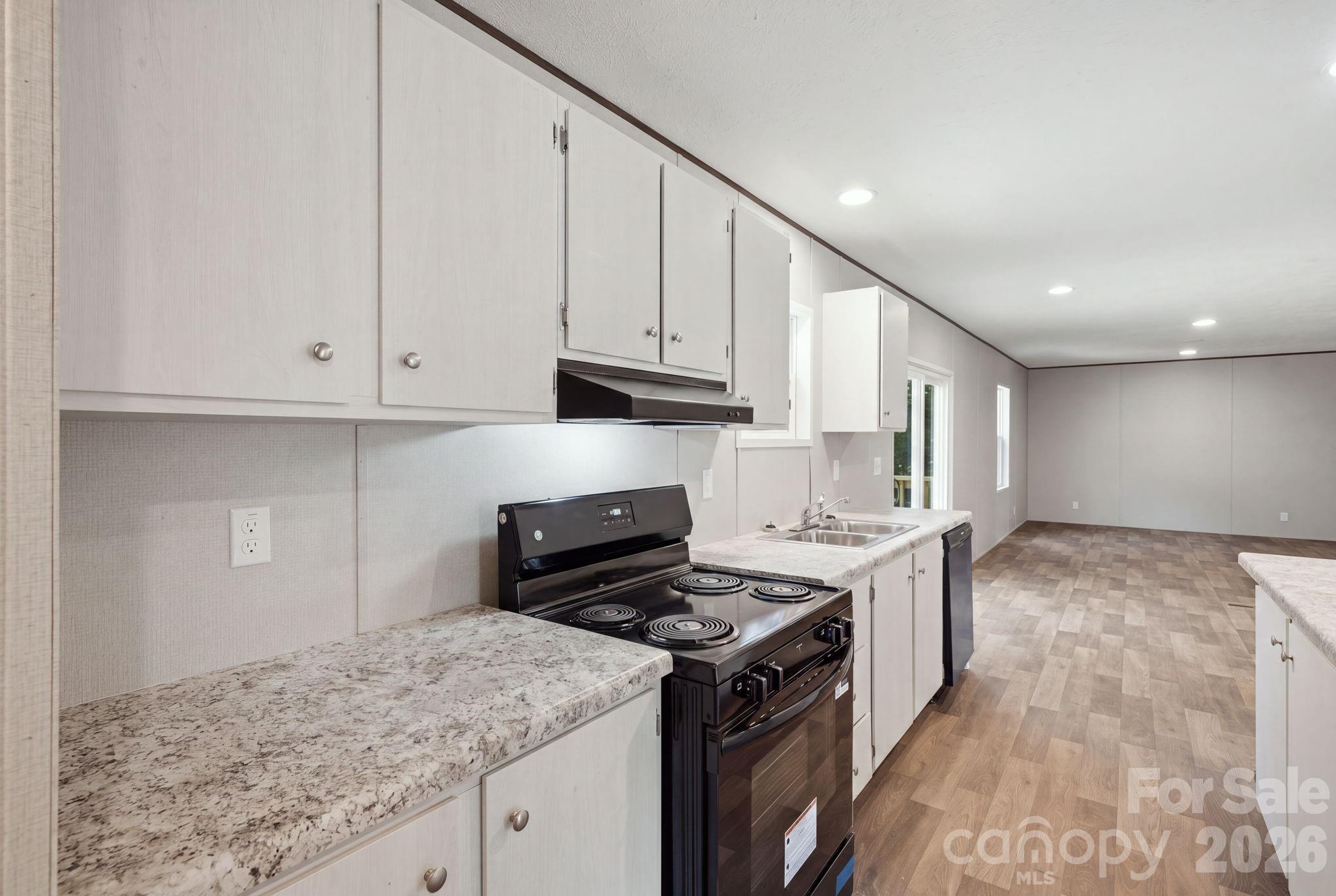 1028 Dorset Lane — Lincolnton