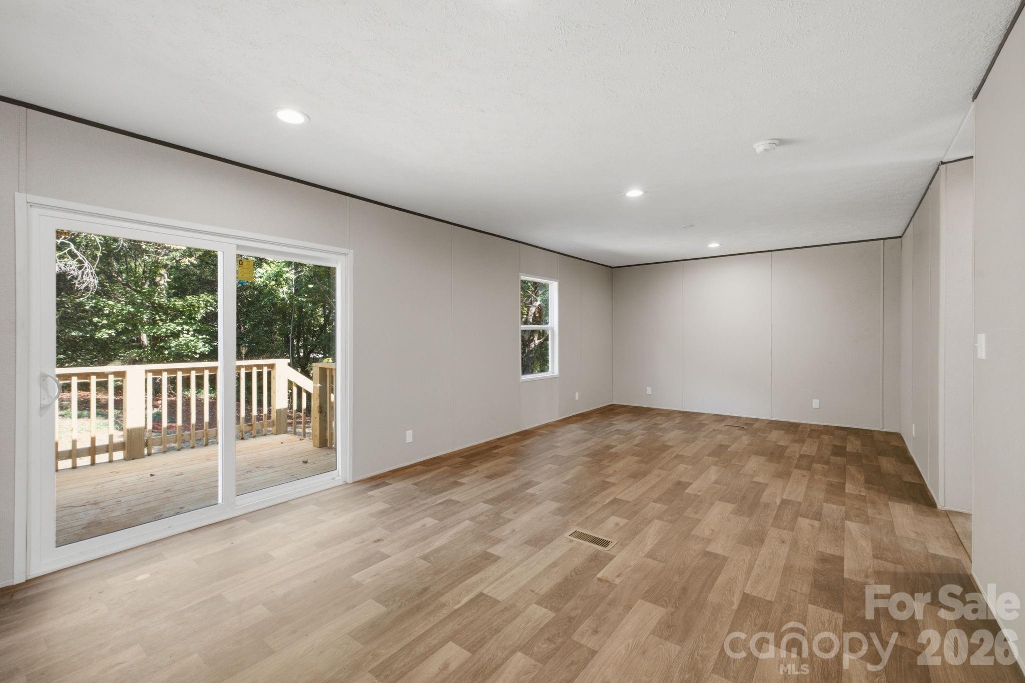 1028 Dorset Lane — Lincolnton