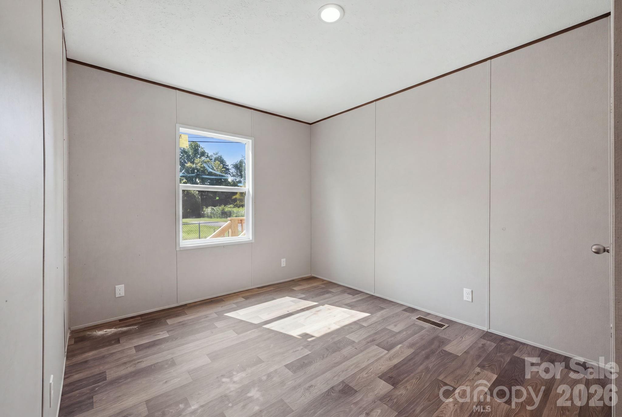 1028 Dorset Lane — Lincolnton