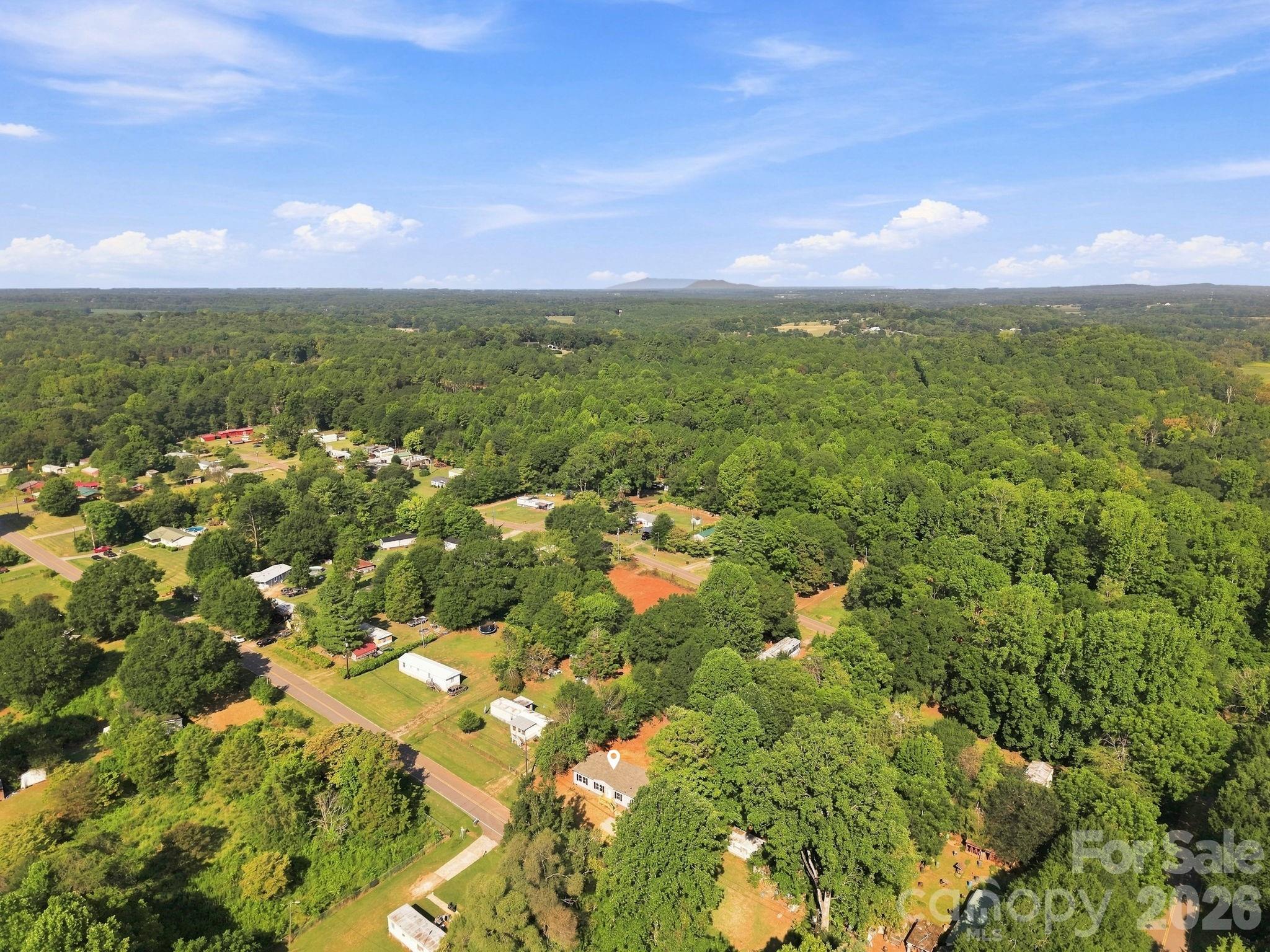 1028 Dorset Lane — Lincolnton