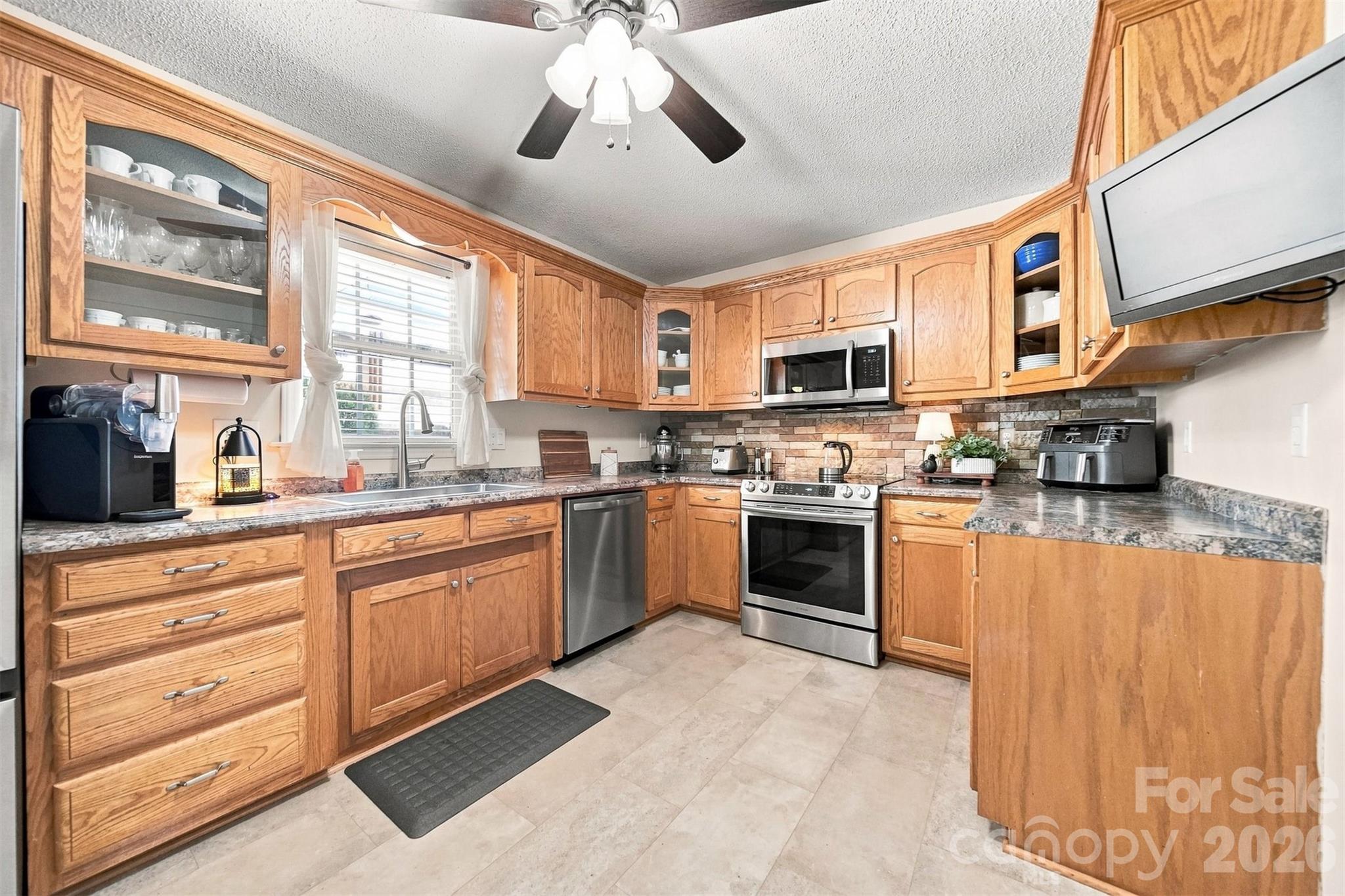 3294 Cascade Trail — Lincolnton