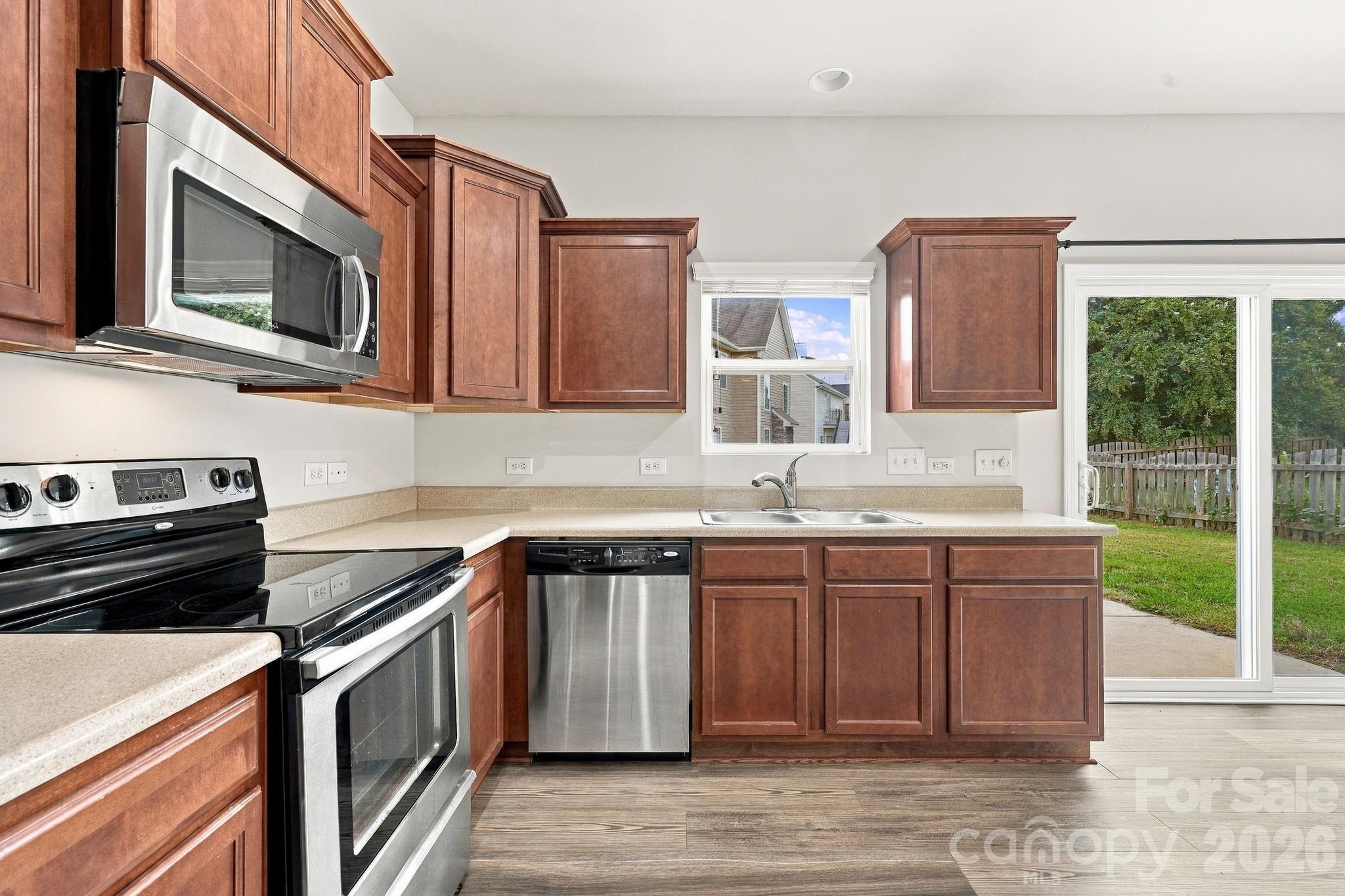13707 Porter Creek Road — Charlotte