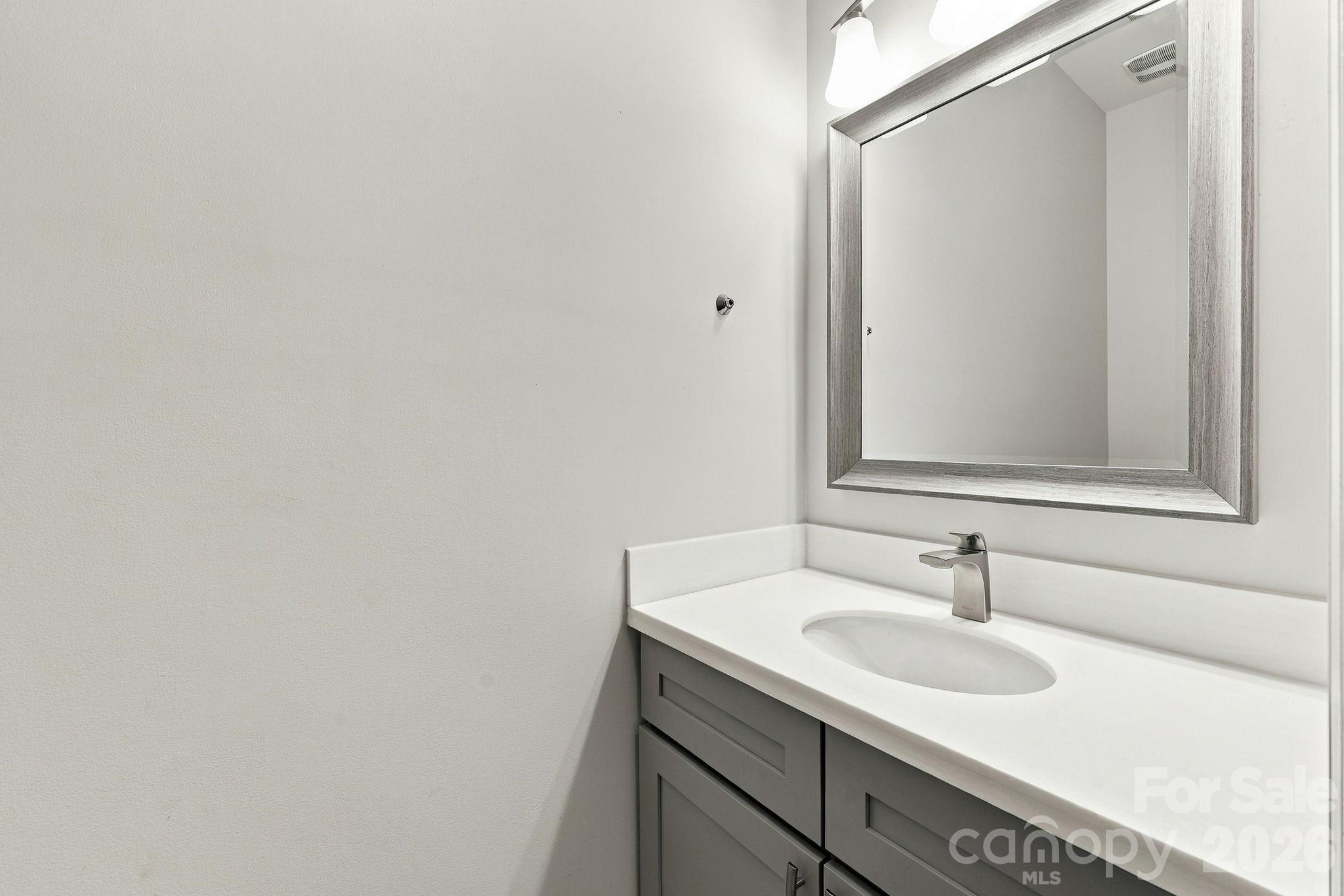 13707 Porter Creek Road — Charlotte