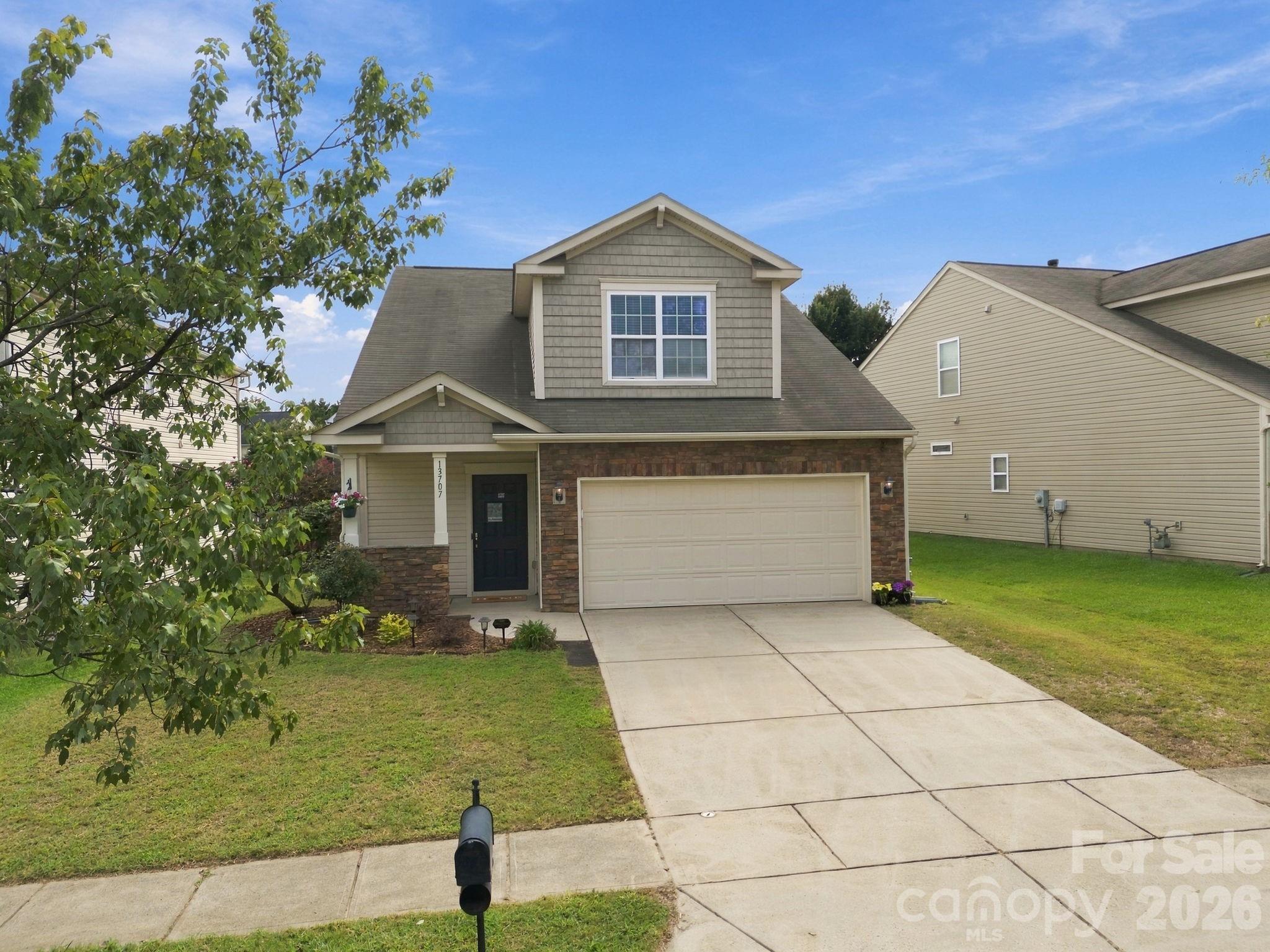 13707 Porter Creek Road — Charlotte