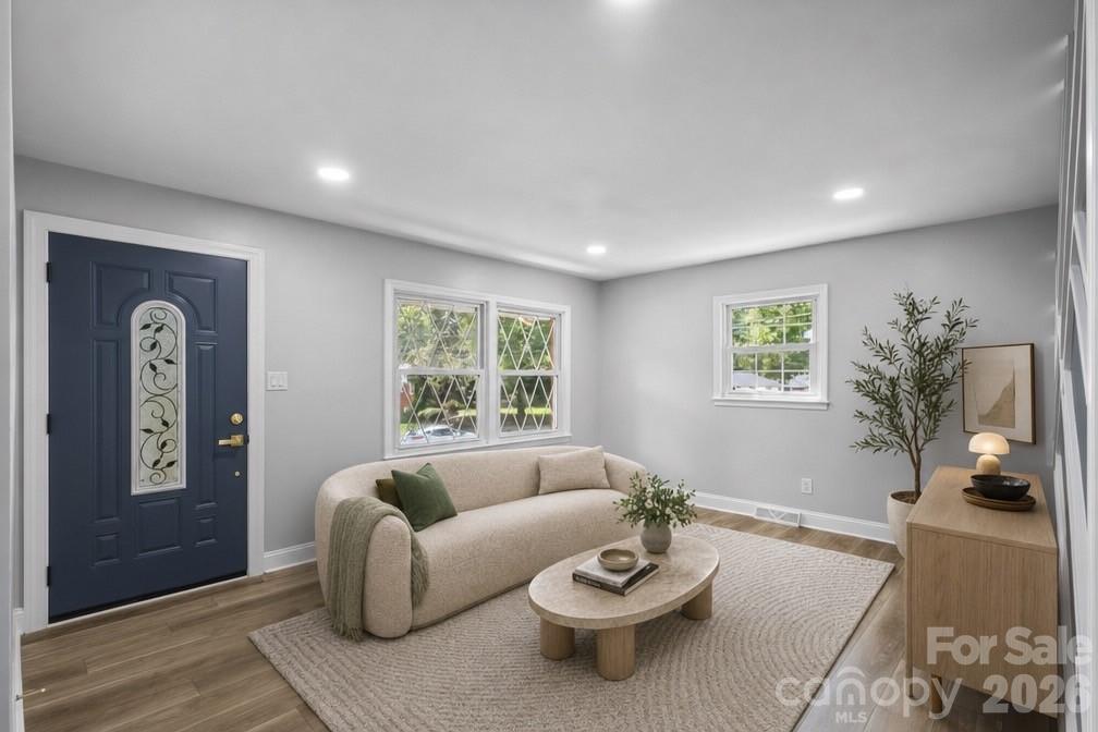 1539 Starbrook Drive — Charlotte