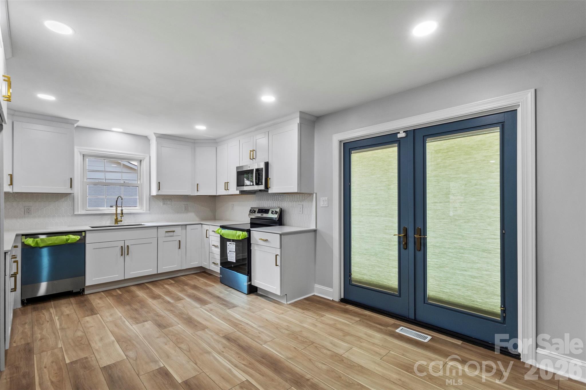 1539 Starbrook Drive — Charlotte