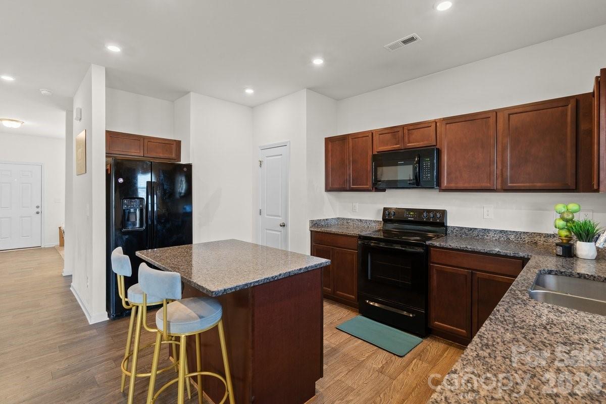 9011 Evercrisp Lane — Charlotte