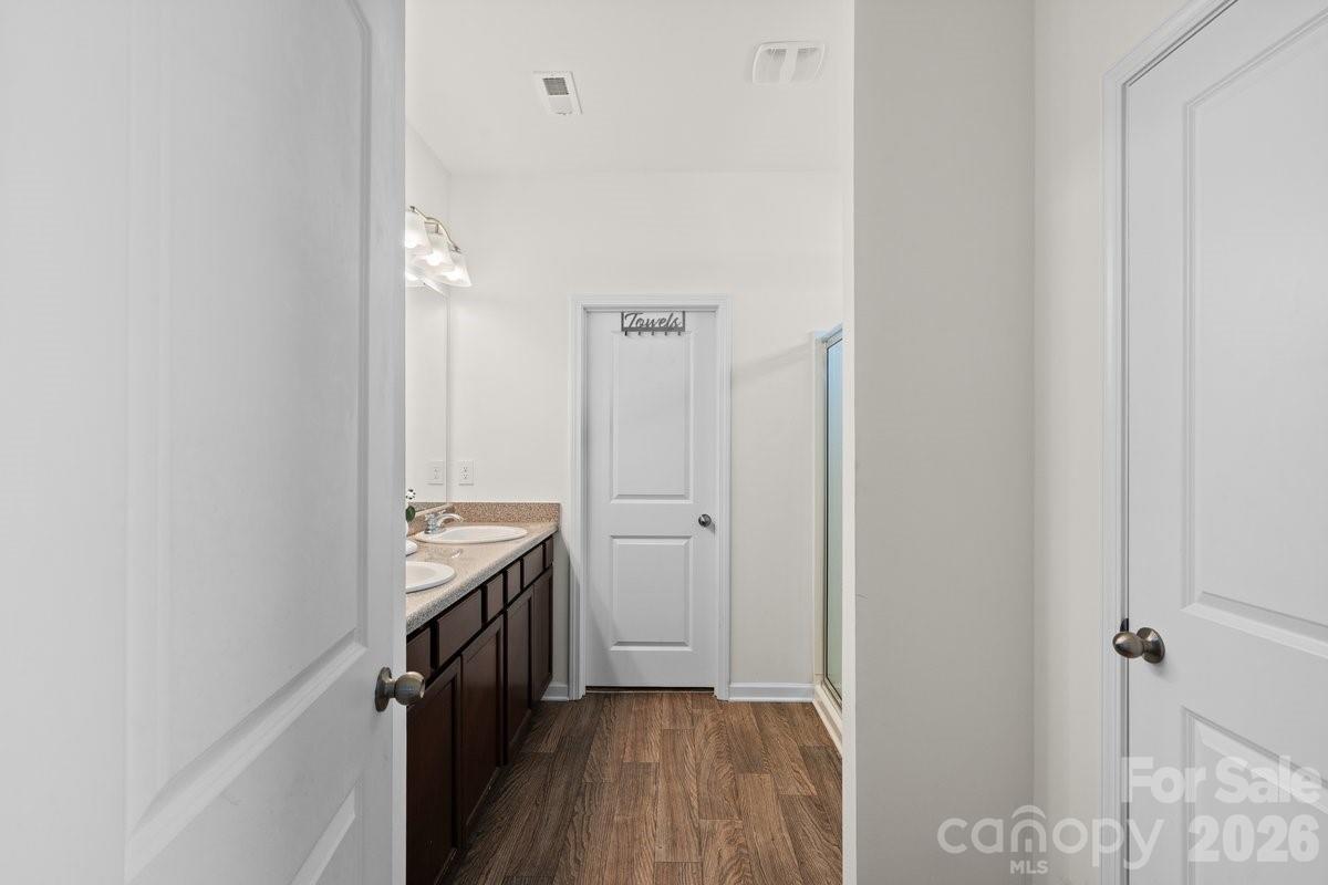 9011 Evercrisp Lane — Charlotte