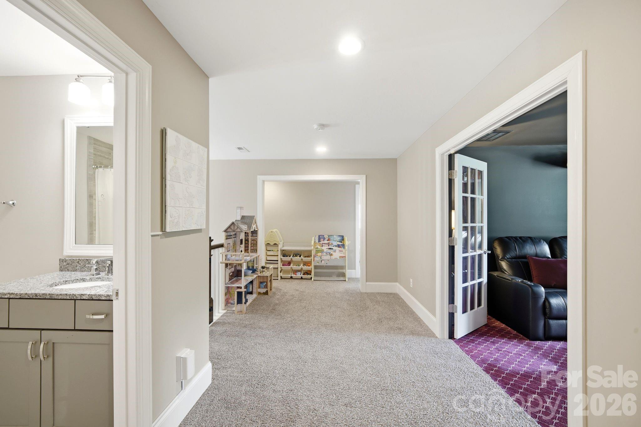 4219 Island Fox Lane — Denver