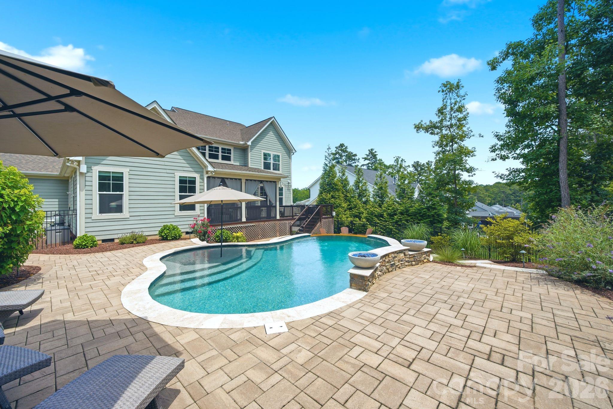 4219 Island Fox Lane — Denver
