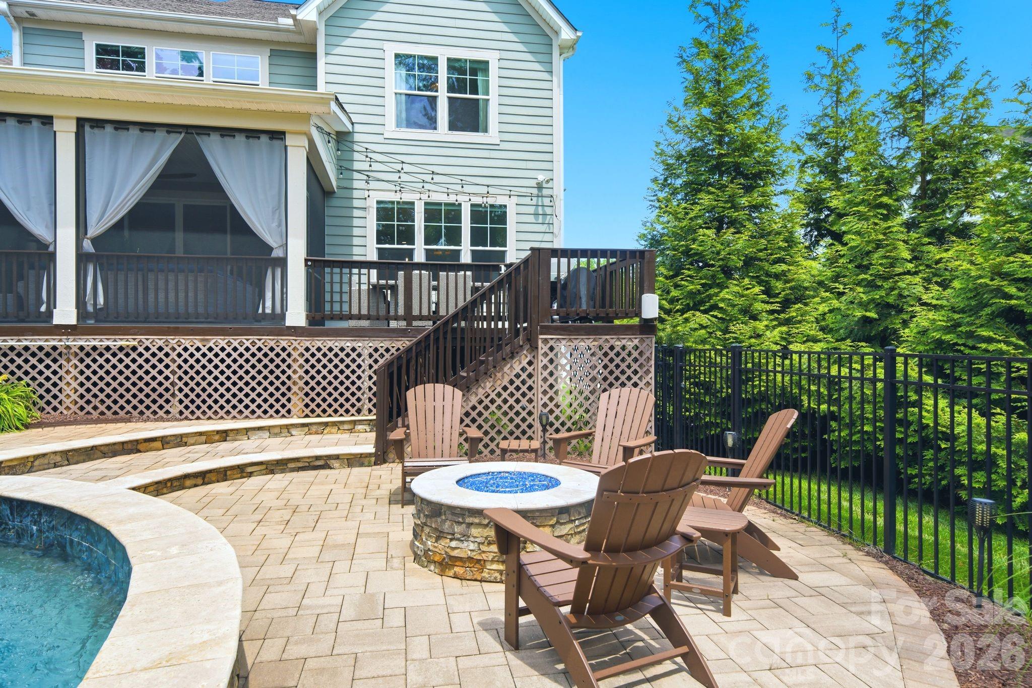 4219 Island Fox Lane — Denver