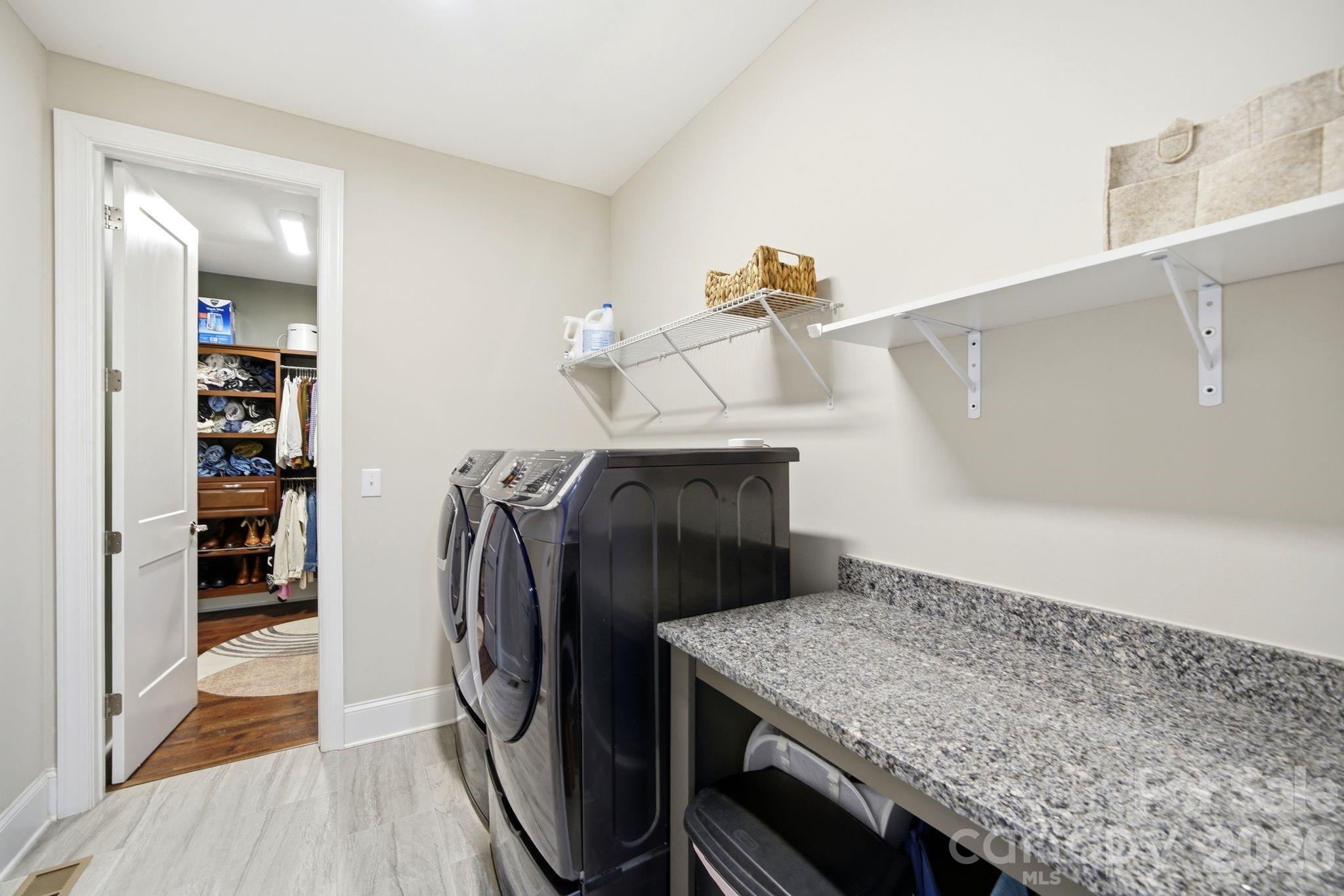 4219 Island Fox Lane — Denver