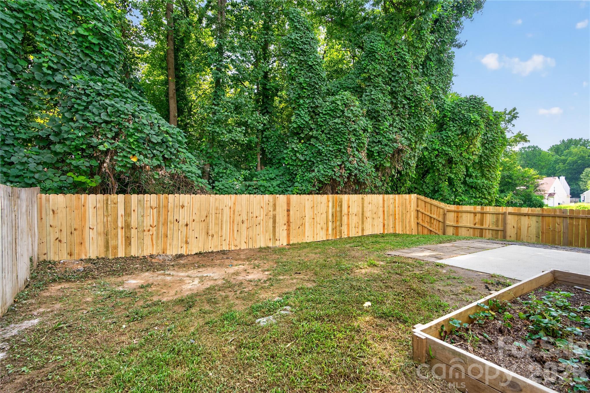 1428 Griers Grove Road — Charlotte