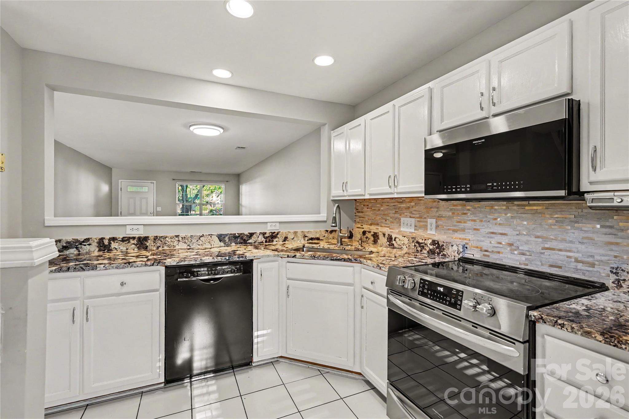 11907 Maria Ester Court — Charlotte