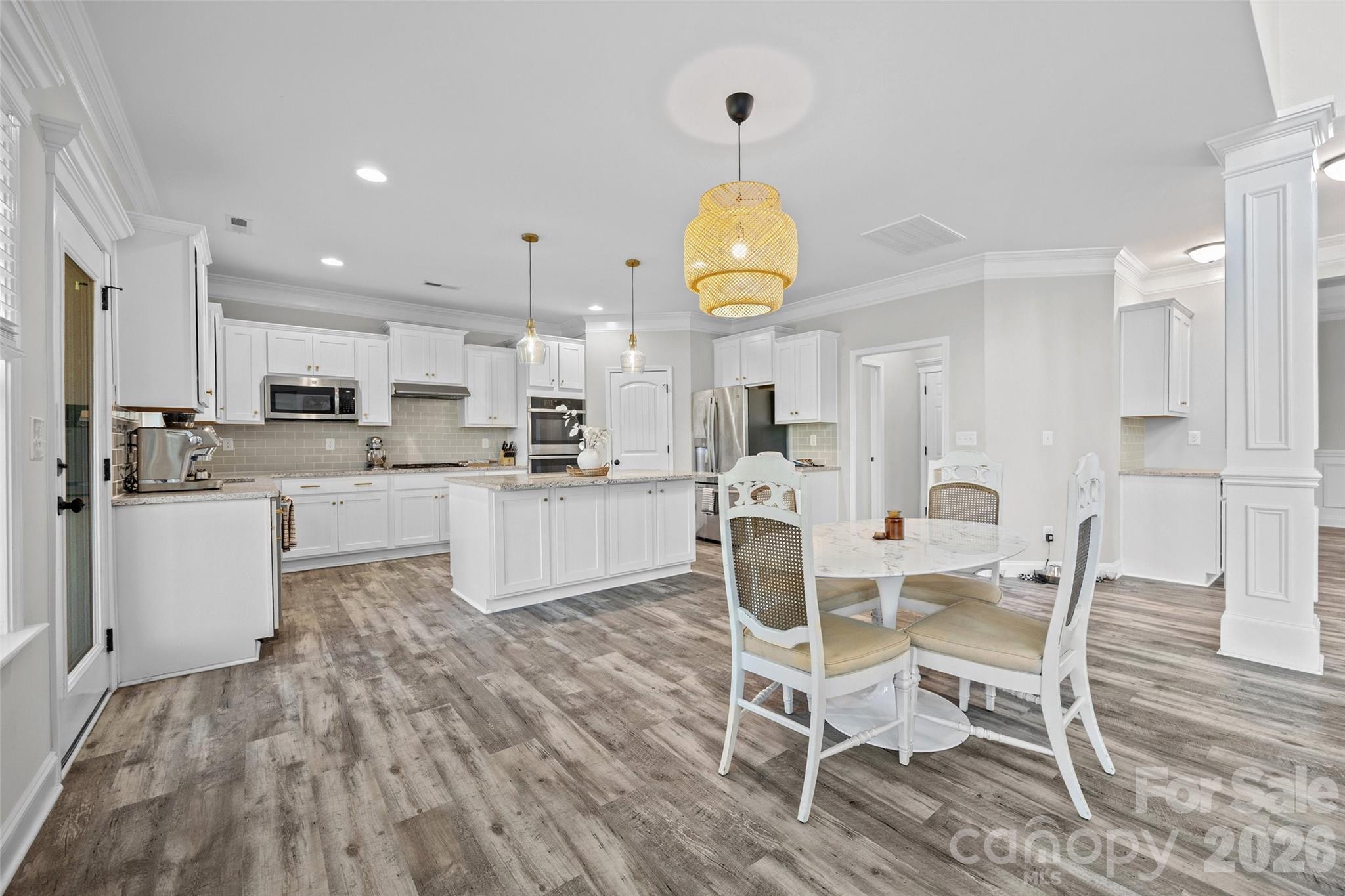 2633 Lakefront Drive — Belmont