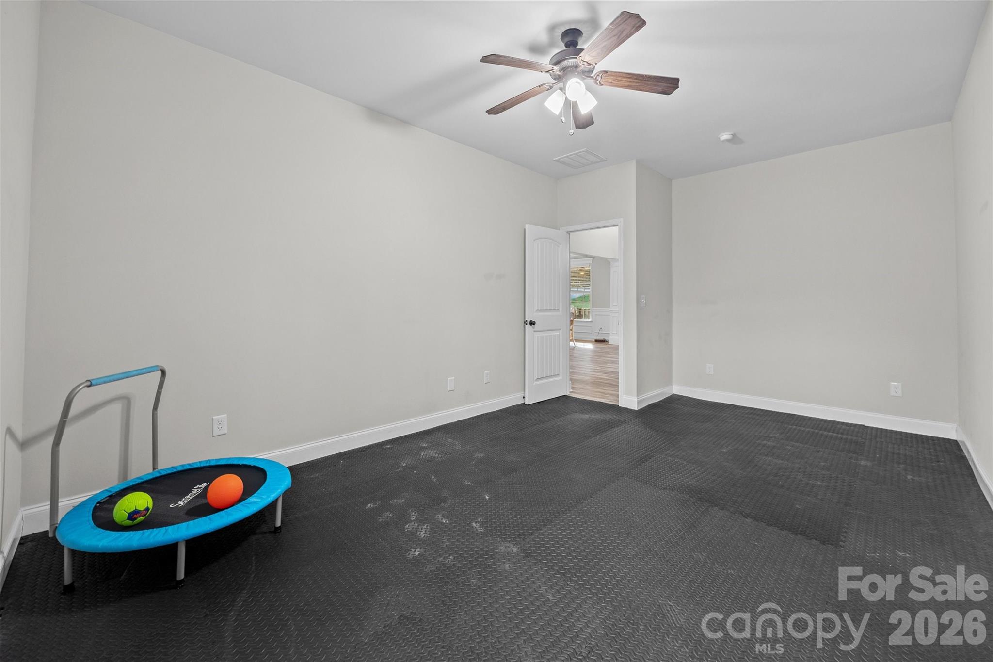 2633 Lakefront Drive — Belmont