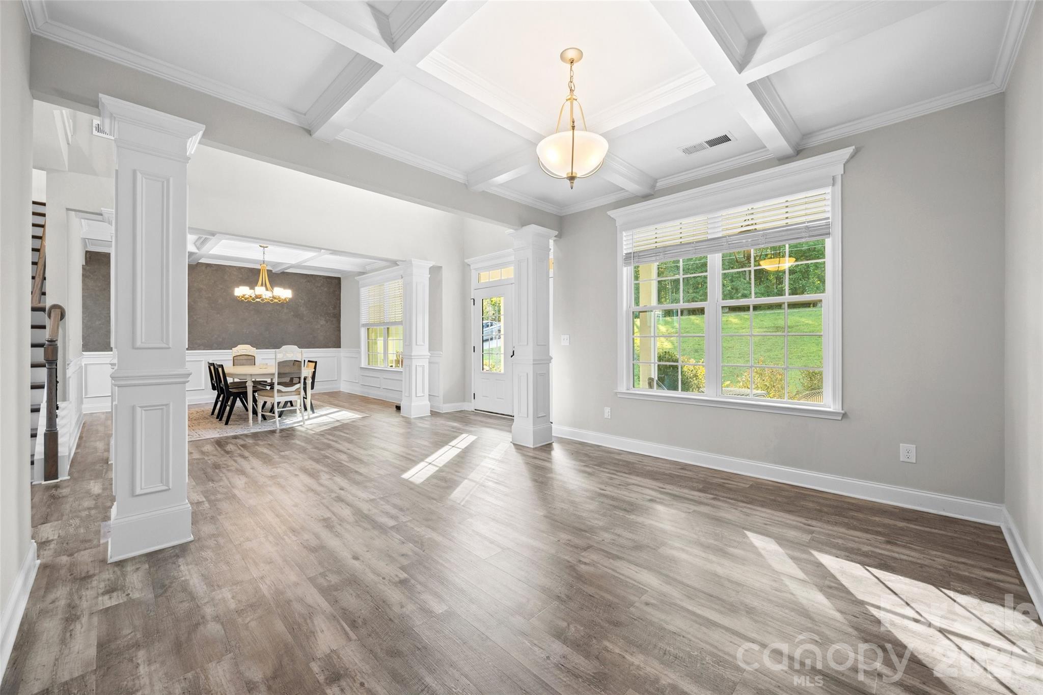 2633 Lakefront Drive — Belmont