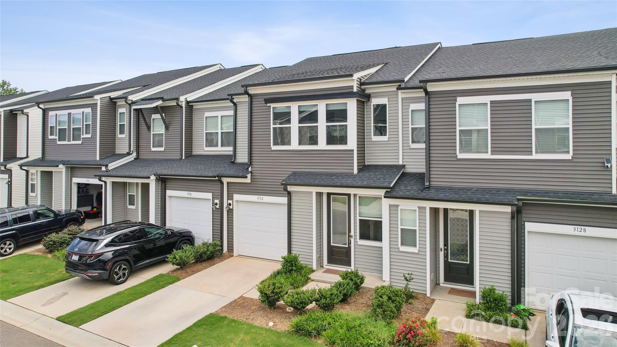 3132 Hutton Gardens Lane — Charlotte
