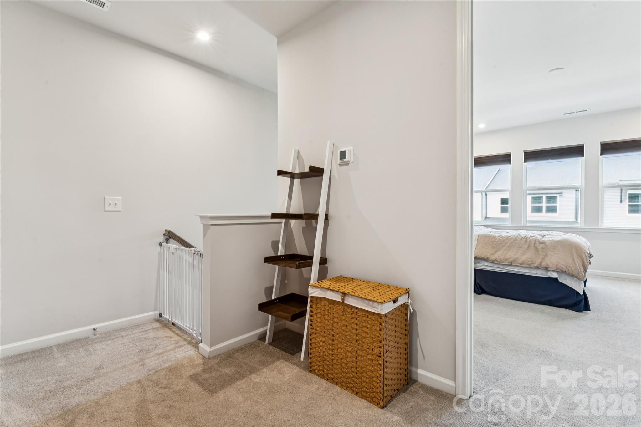 3132 Hutton Gardens Lane — Charlotte