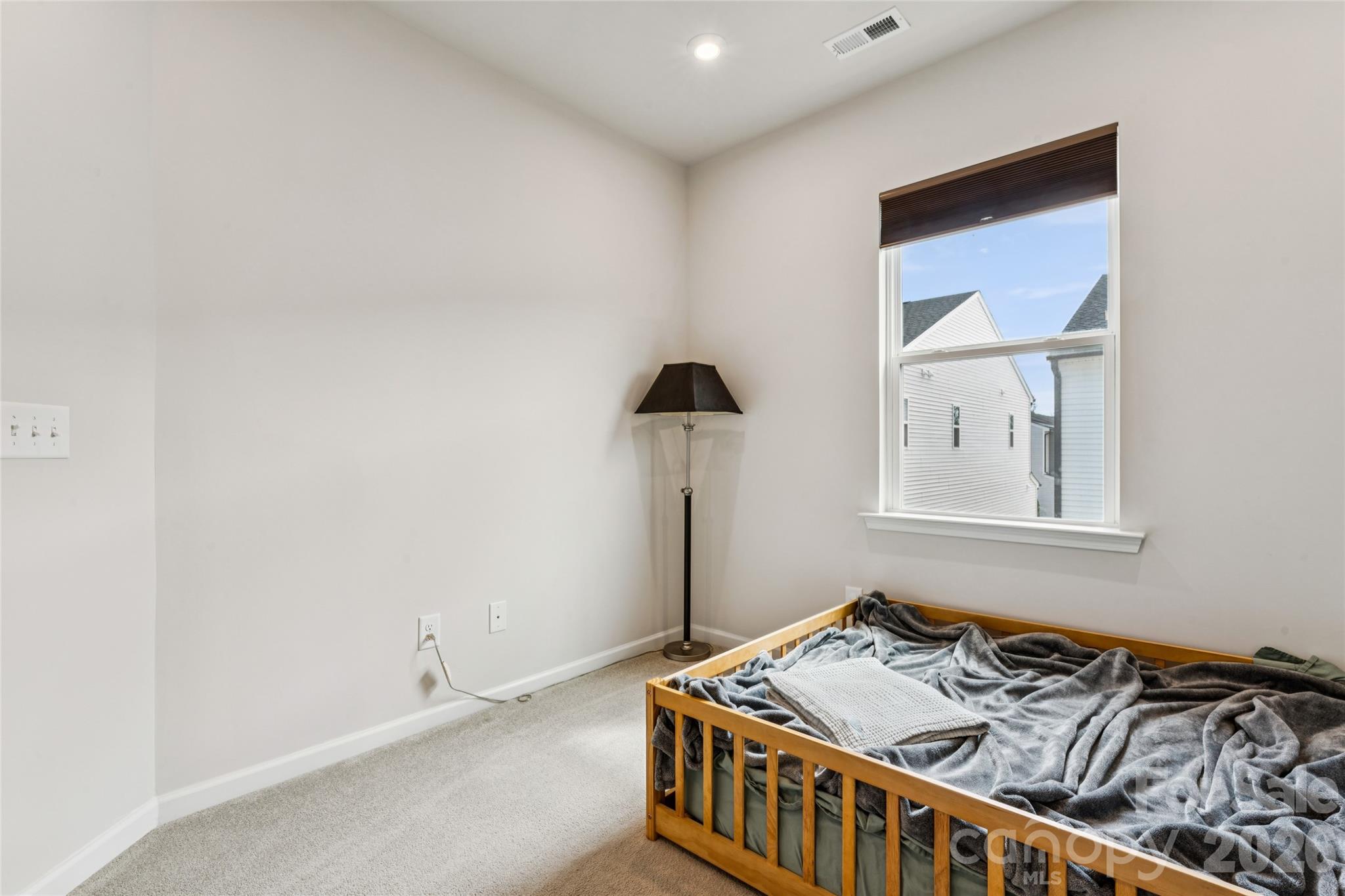 3132 Hutton Gardens Lane — Charlotte