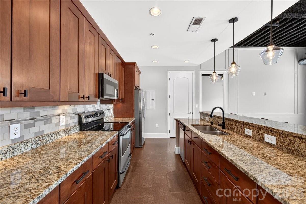 2338 Yadkin Avenue #506 — Charlotte