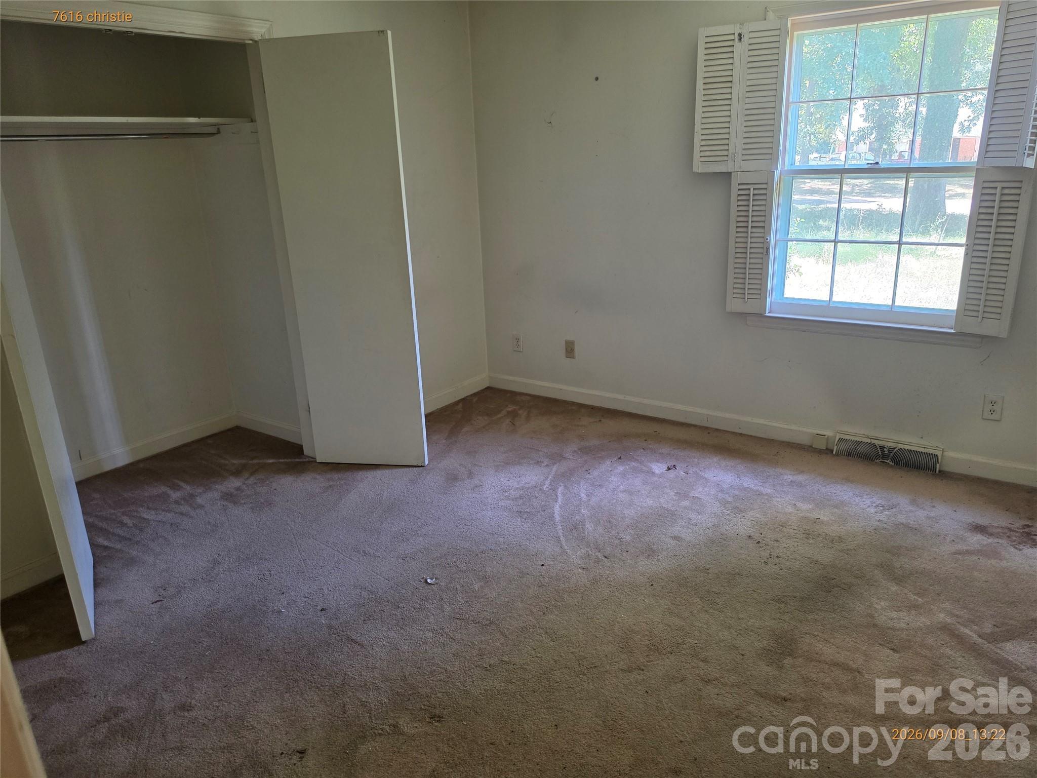 7616 Christie Lane — Charlotte