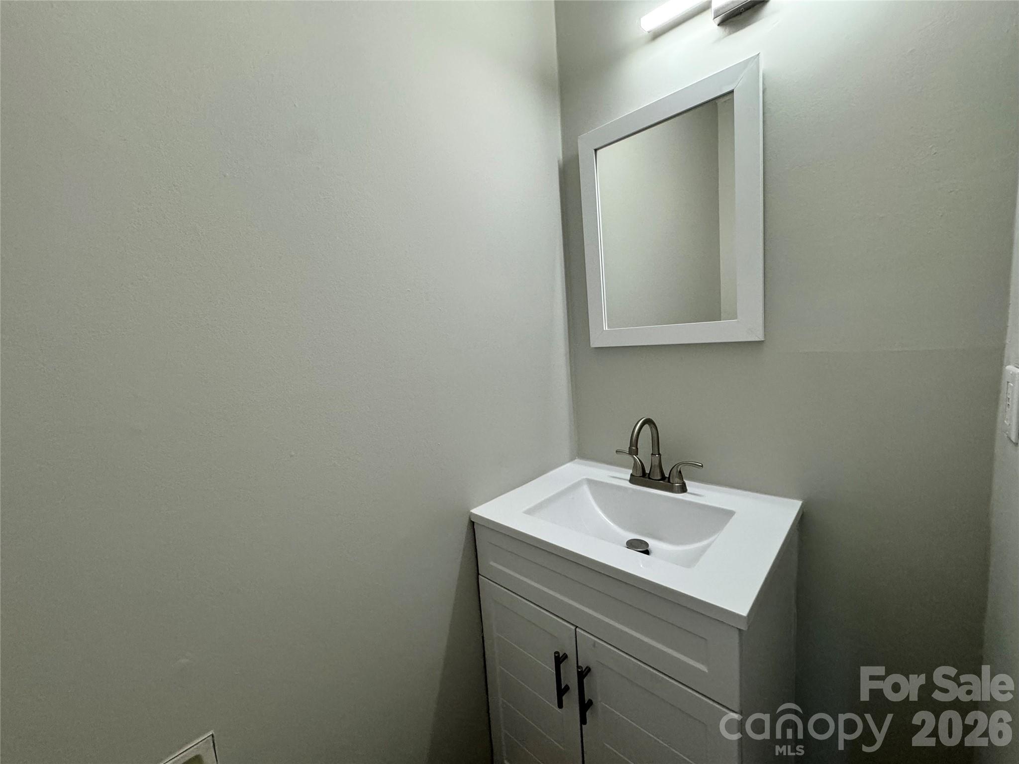 1906 Mereview Court #8 — Charlotte