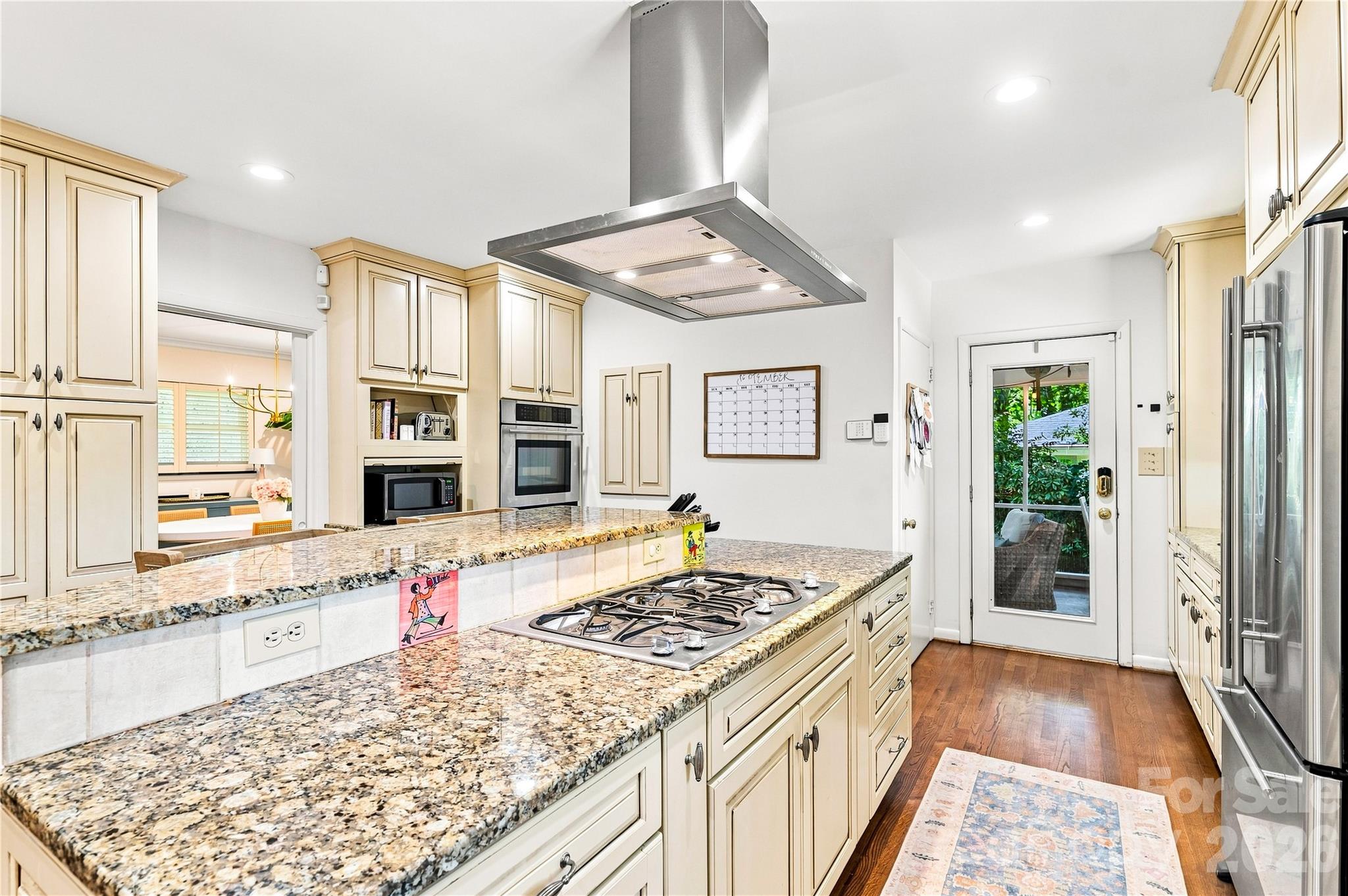 4764 Stafford Circle — Charlotte