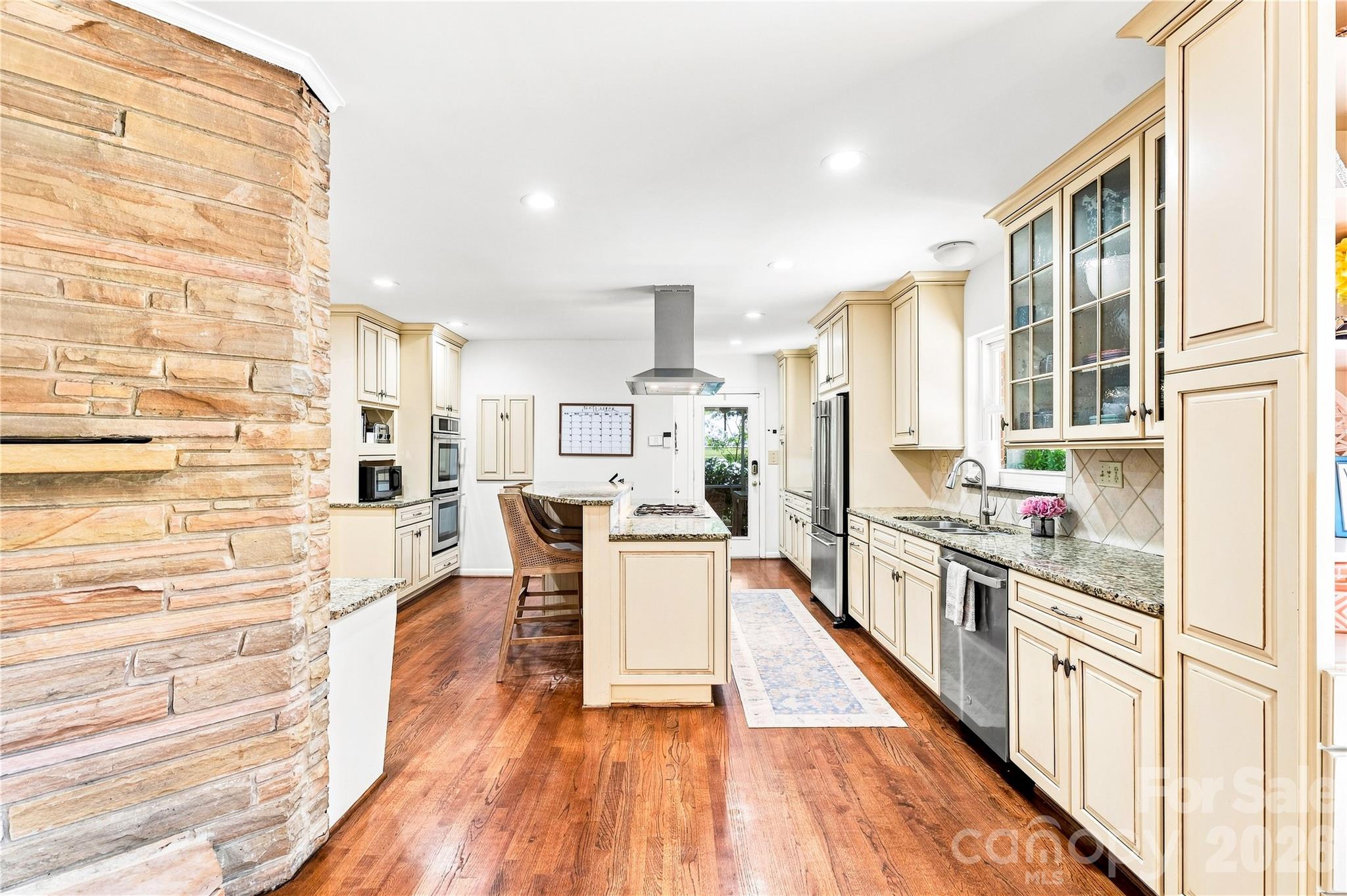 4764 Stafford Circle — Charlotte