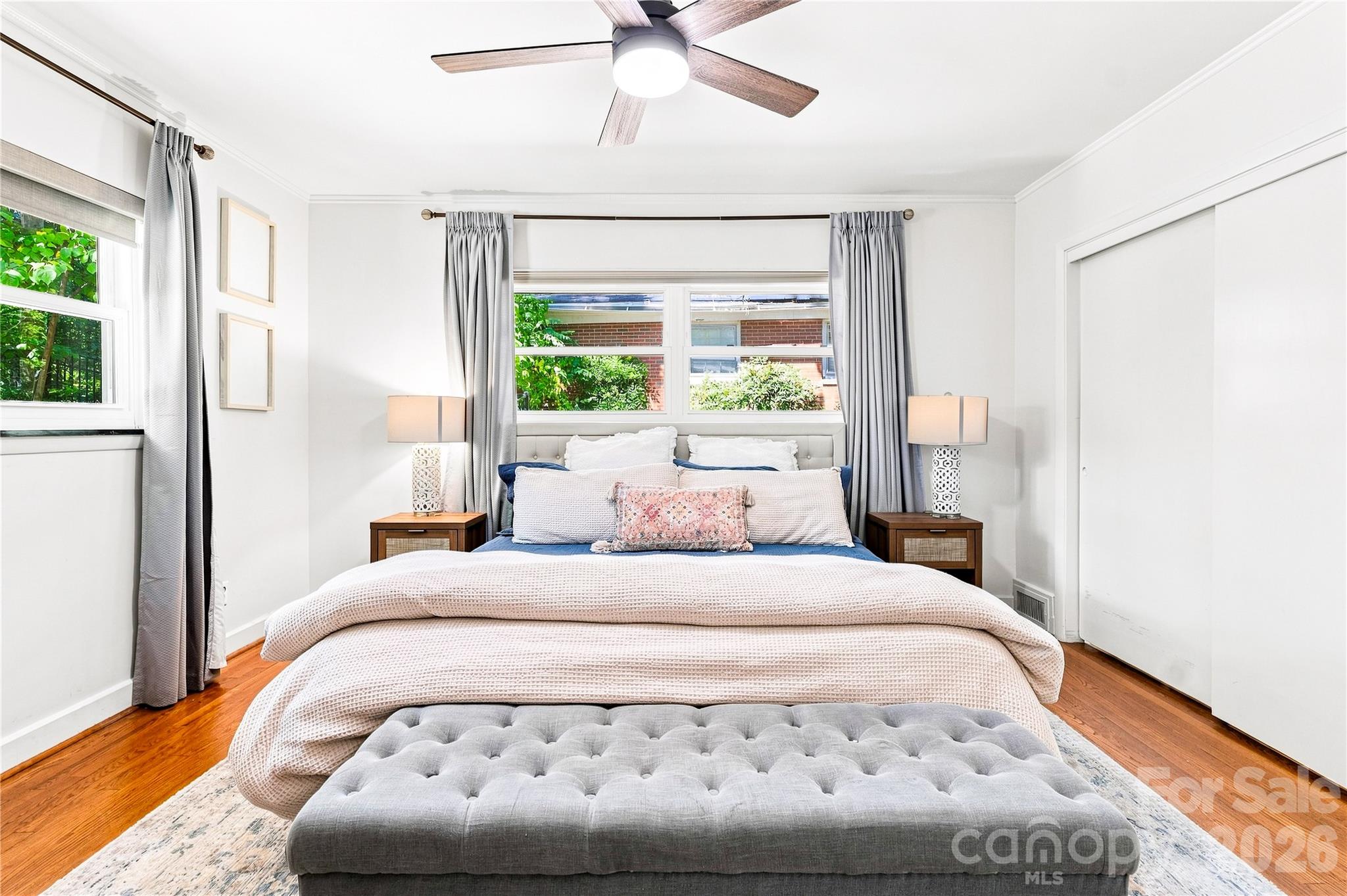 4764 Stafford Circle — Charlotte