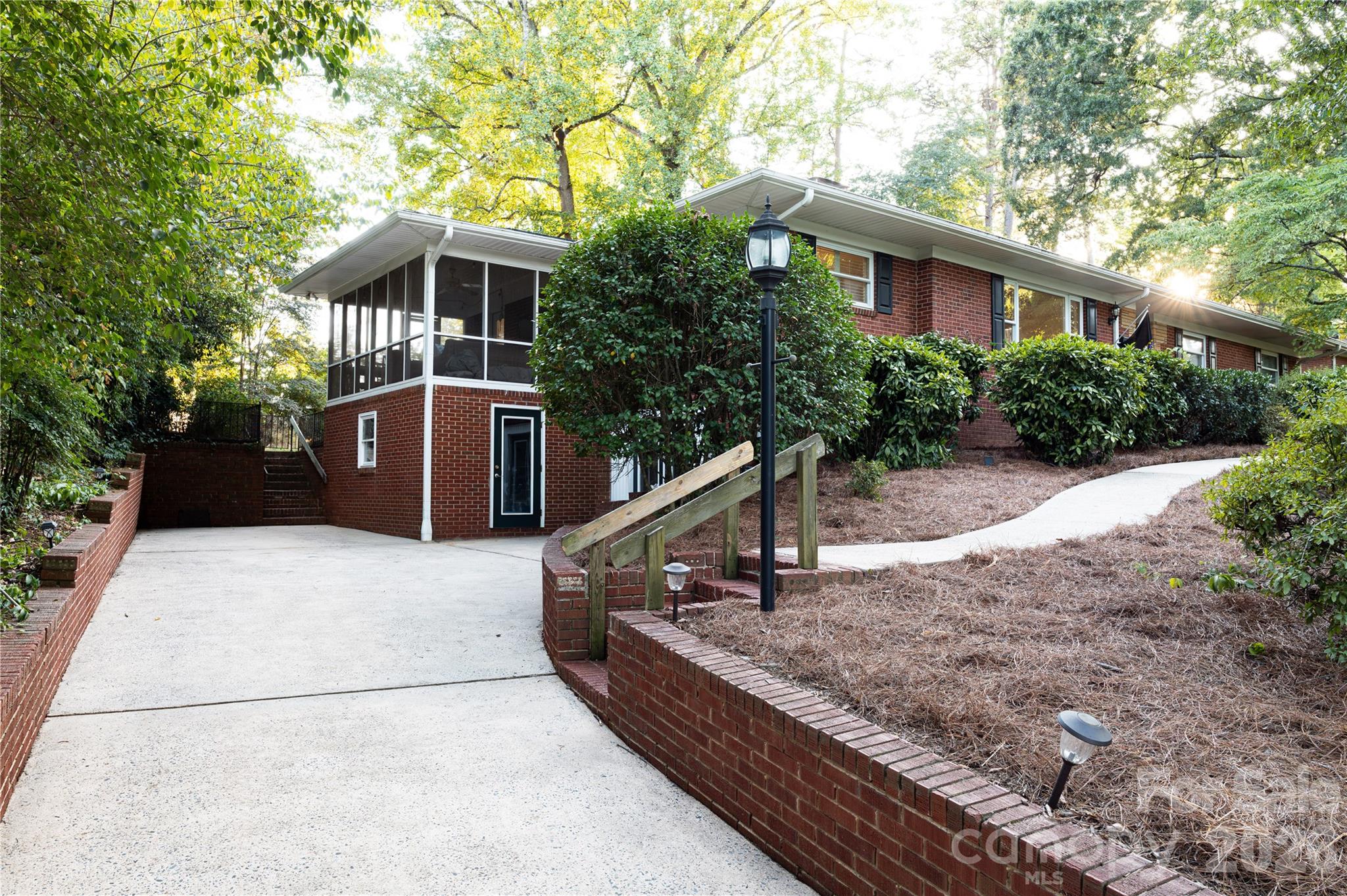 4764 Stafford Circle — Charlotte