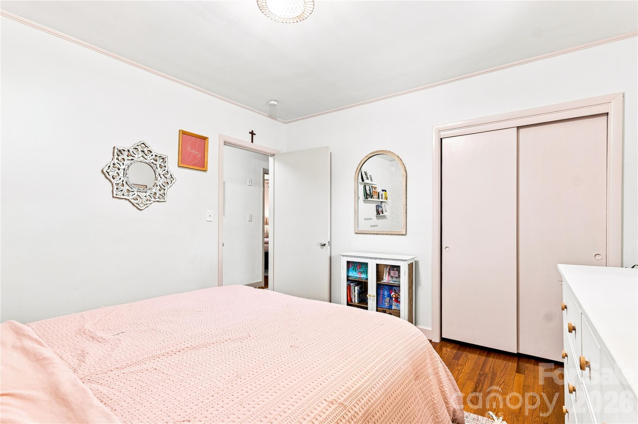 4764 Stafford Circle — Charlotte