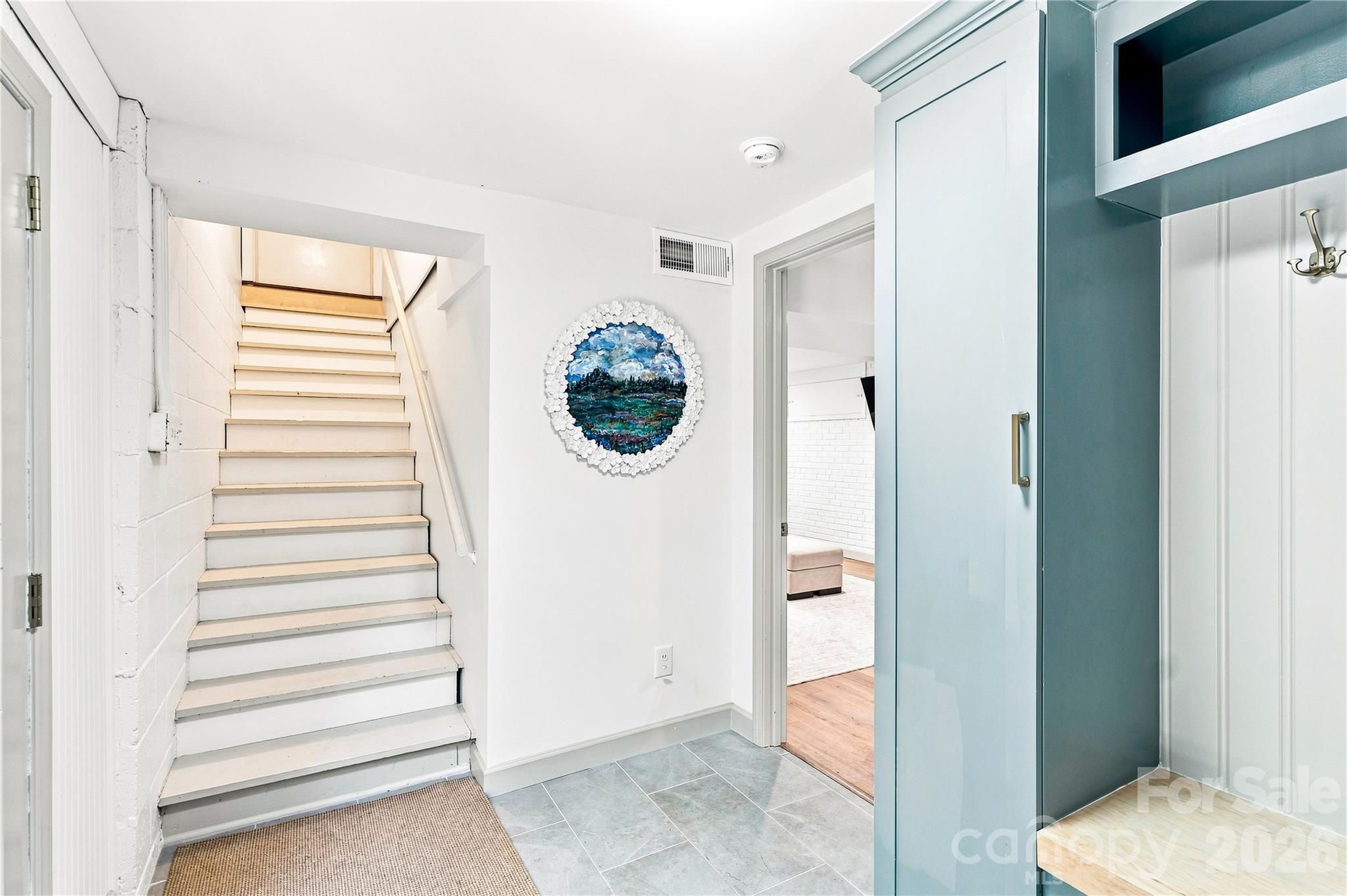4764 Stafford Circle — Charlotte