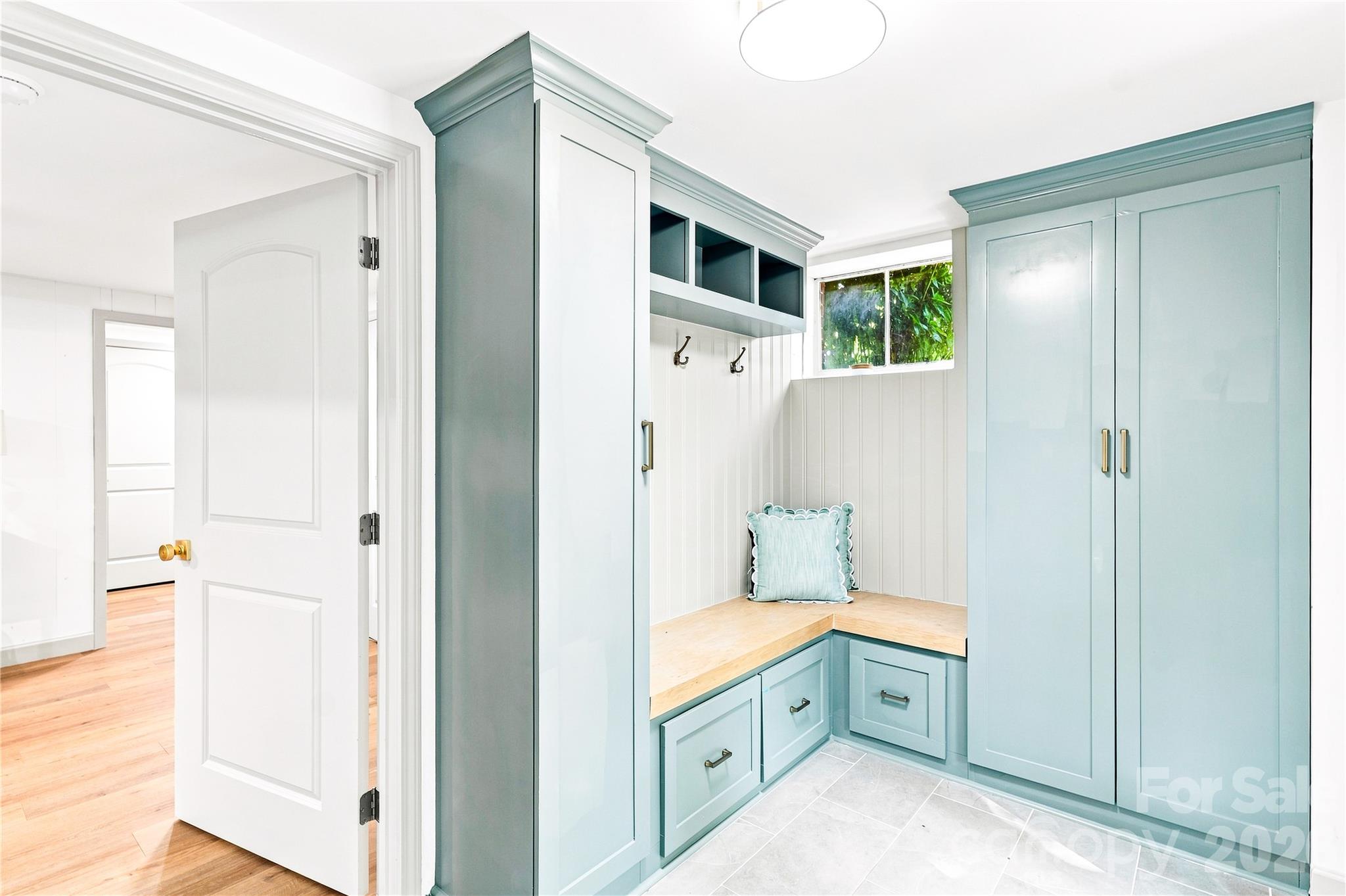 4764 Stafford Circle — Charlotte