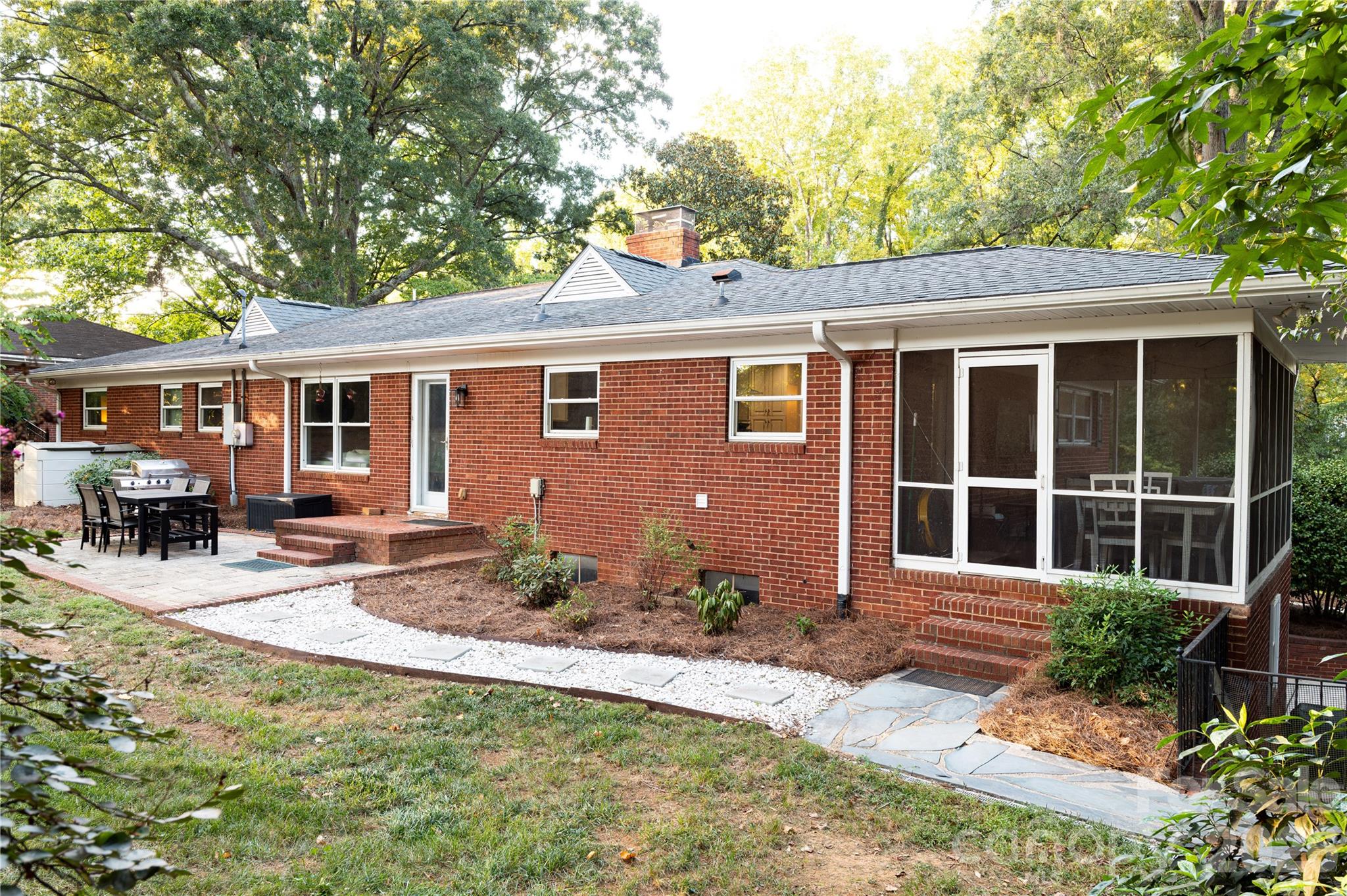 4764 Stafford Circle — Charlotte