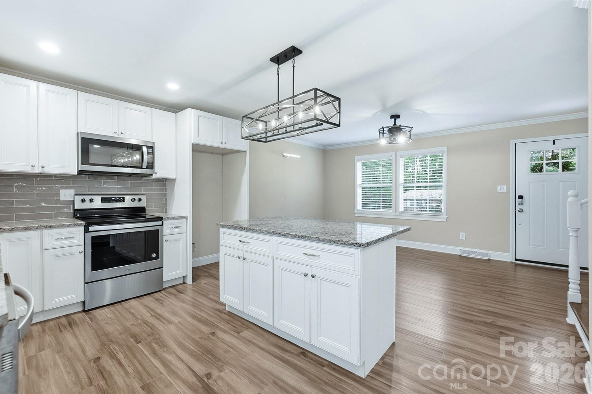 4400 Strangford Avenue — Charlotte