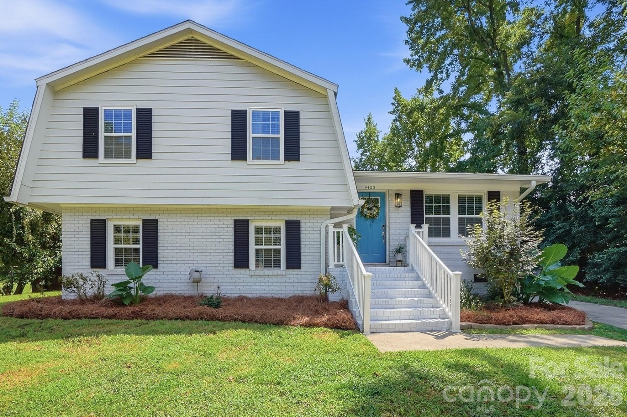 4400 Strangford Avenue — Charlotte
