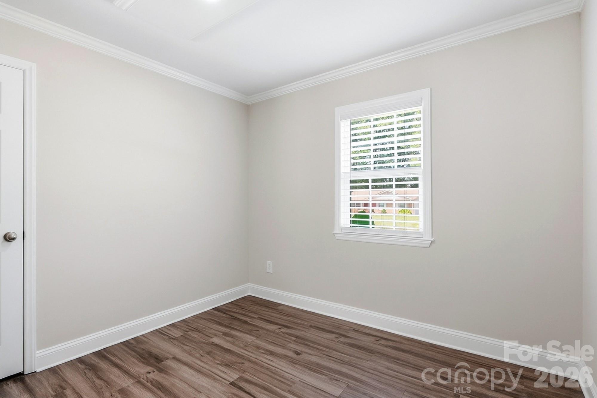 4400 Strangford Avenue — Charlotte