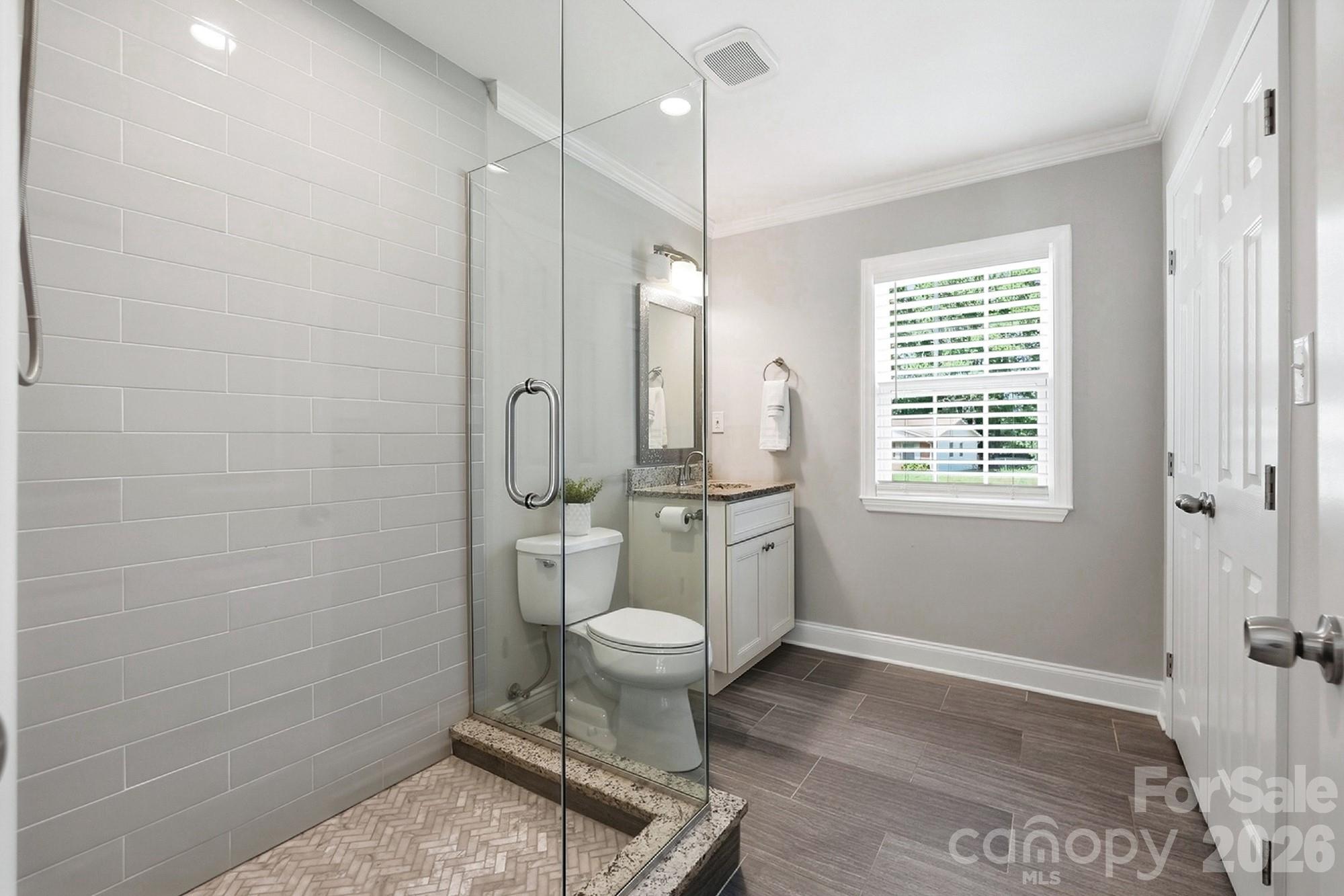 4400 Strangford Avenue — Charlotte