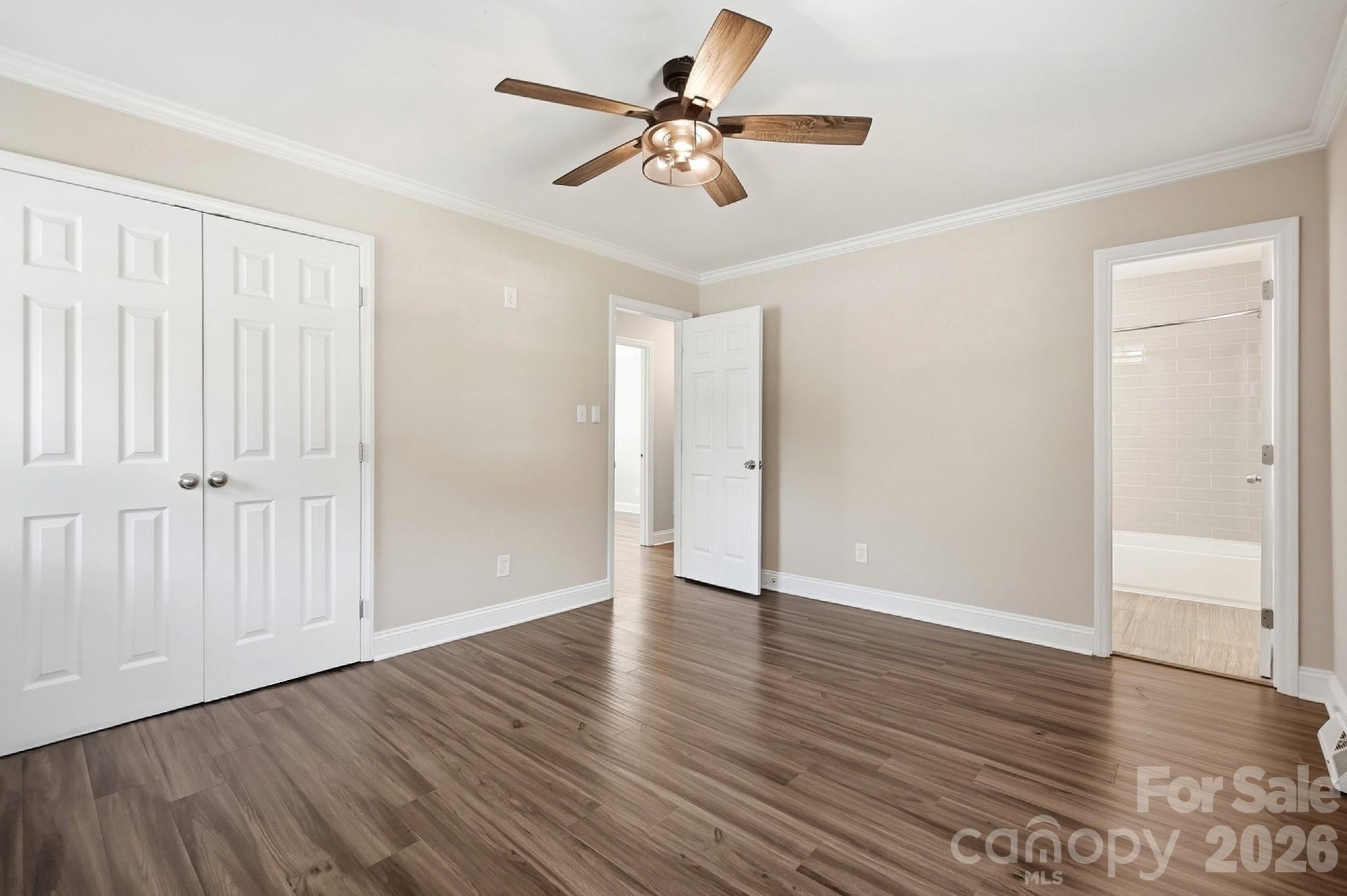 4400 Strangford Avenue — Charlotte