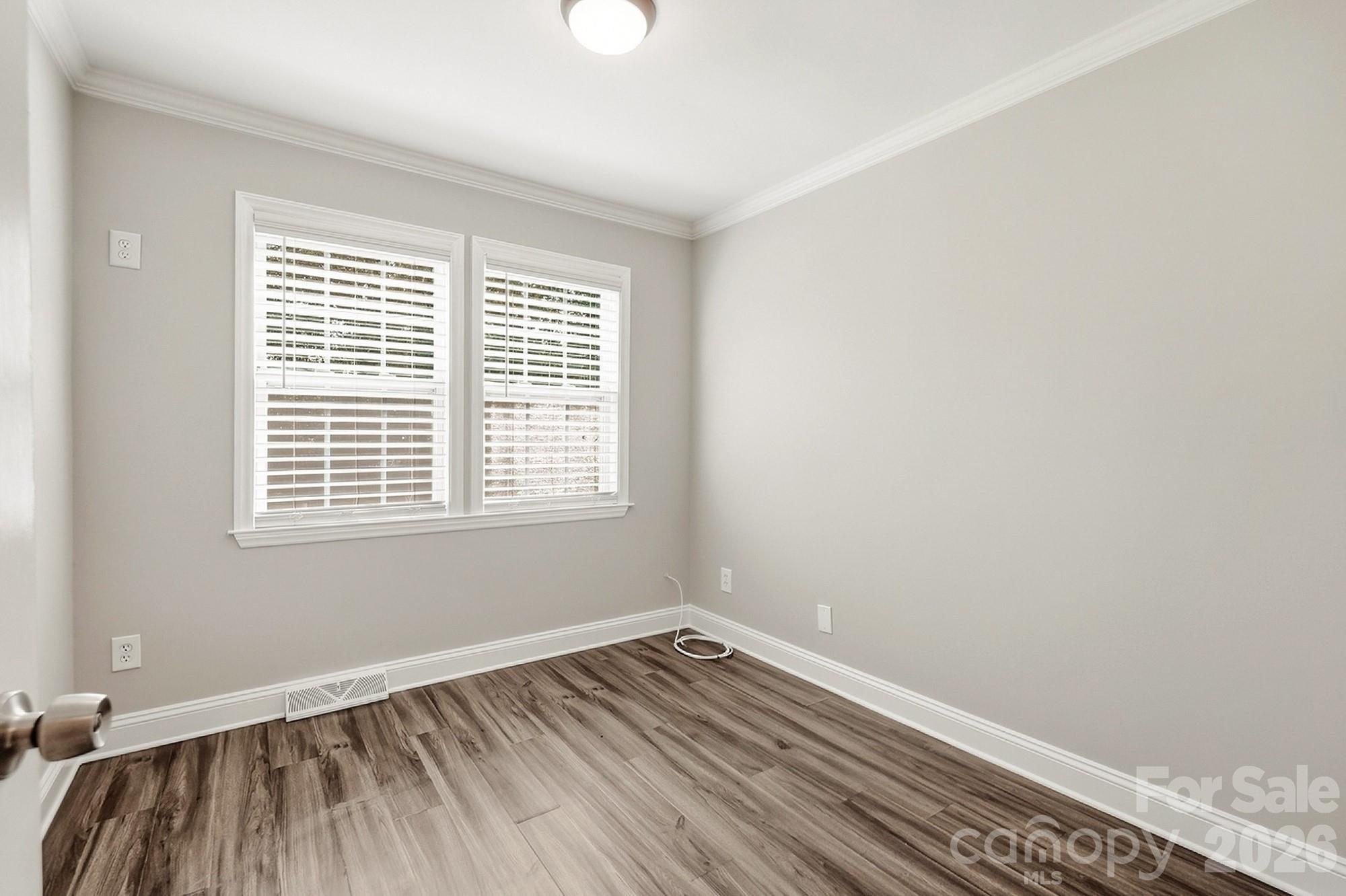 4400 Strangford Avenue — Charlotte