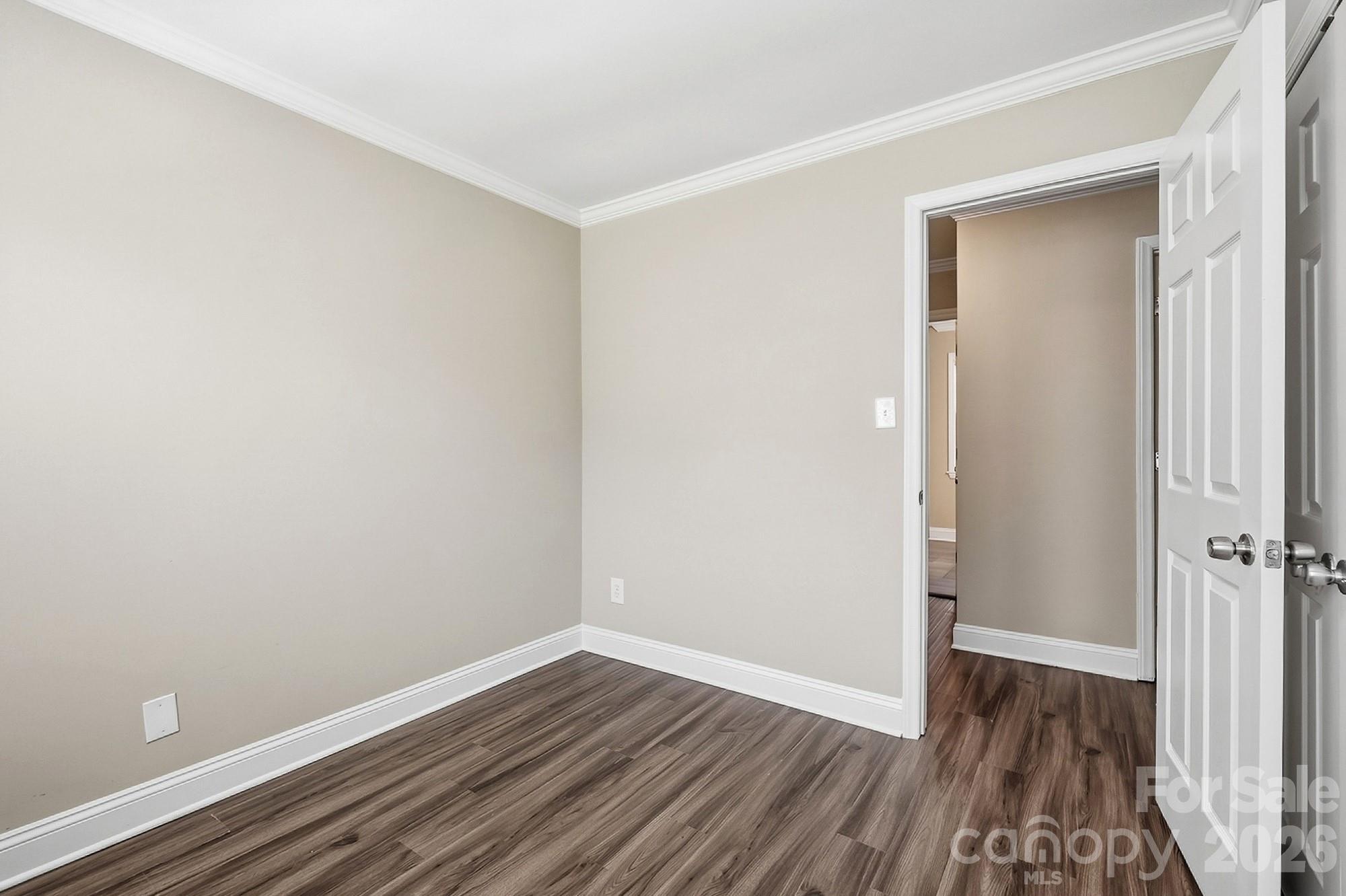 4400 Strangford Avenue — Charlotte