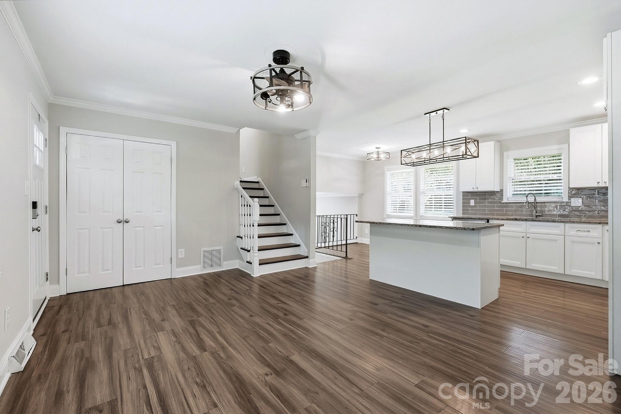4400 Strangford Avenue — Charlotte