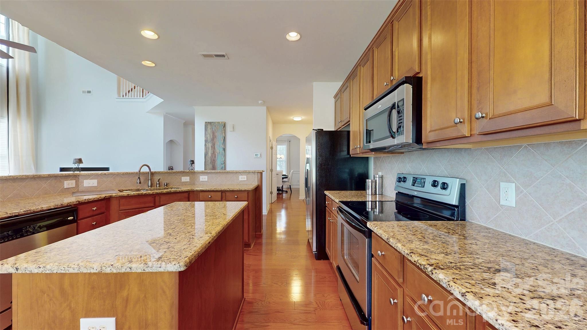 6005 Lillyshire Place #167 — Charlotte